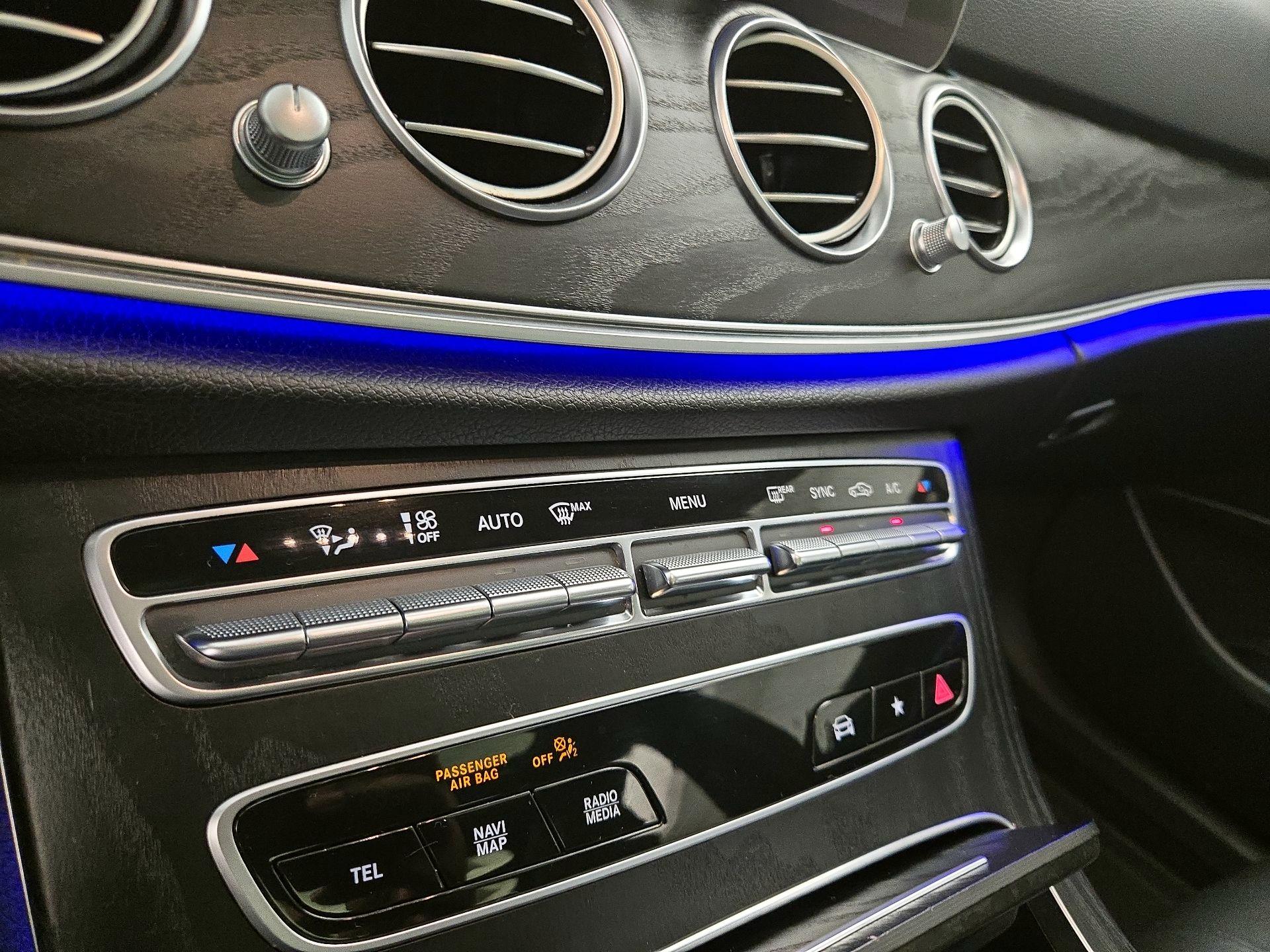 Thumbnail: 2022 Mercedes-Benz E-Class - 17