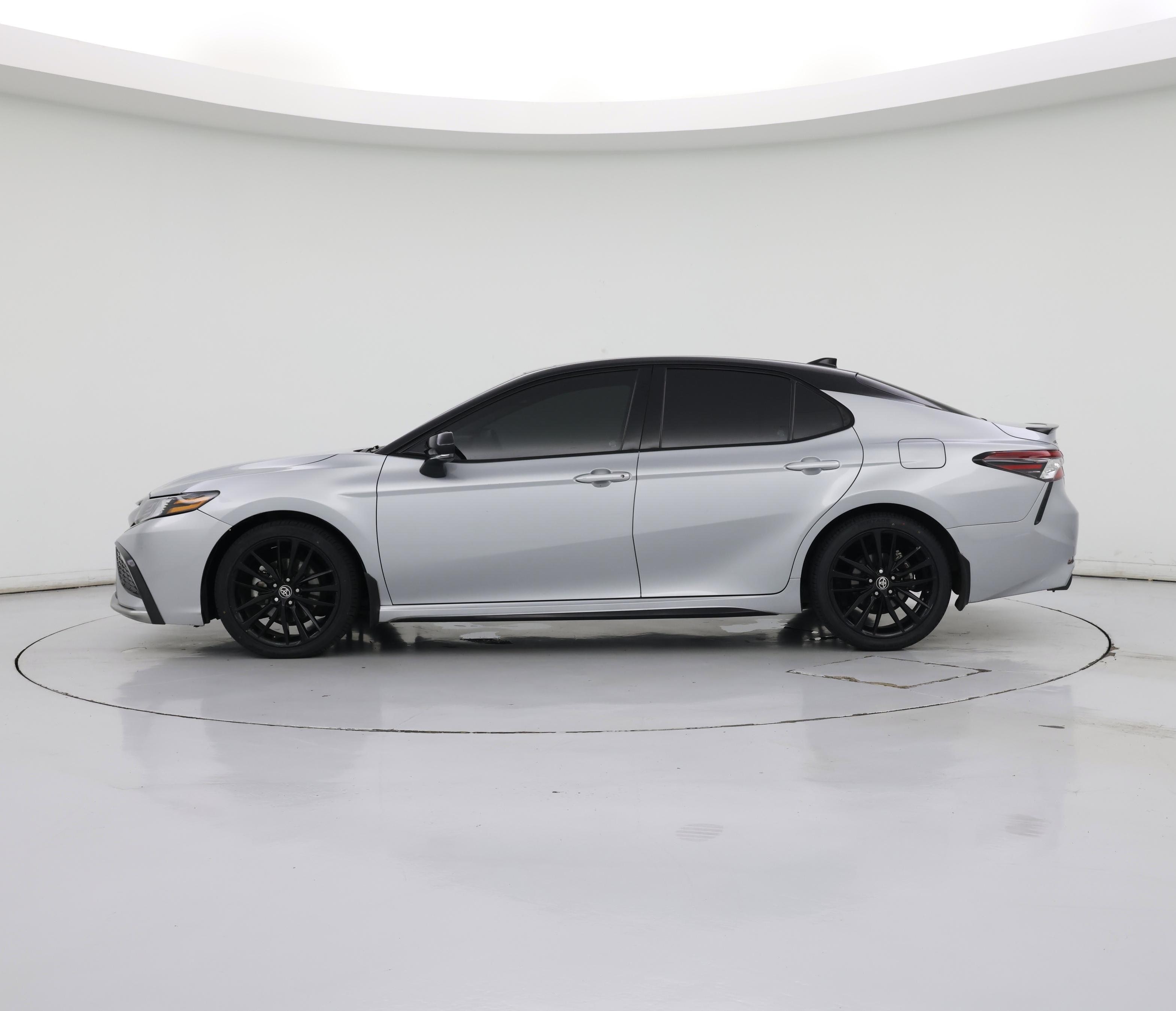 Thumbnail: 2023 Toyota Camry - 3