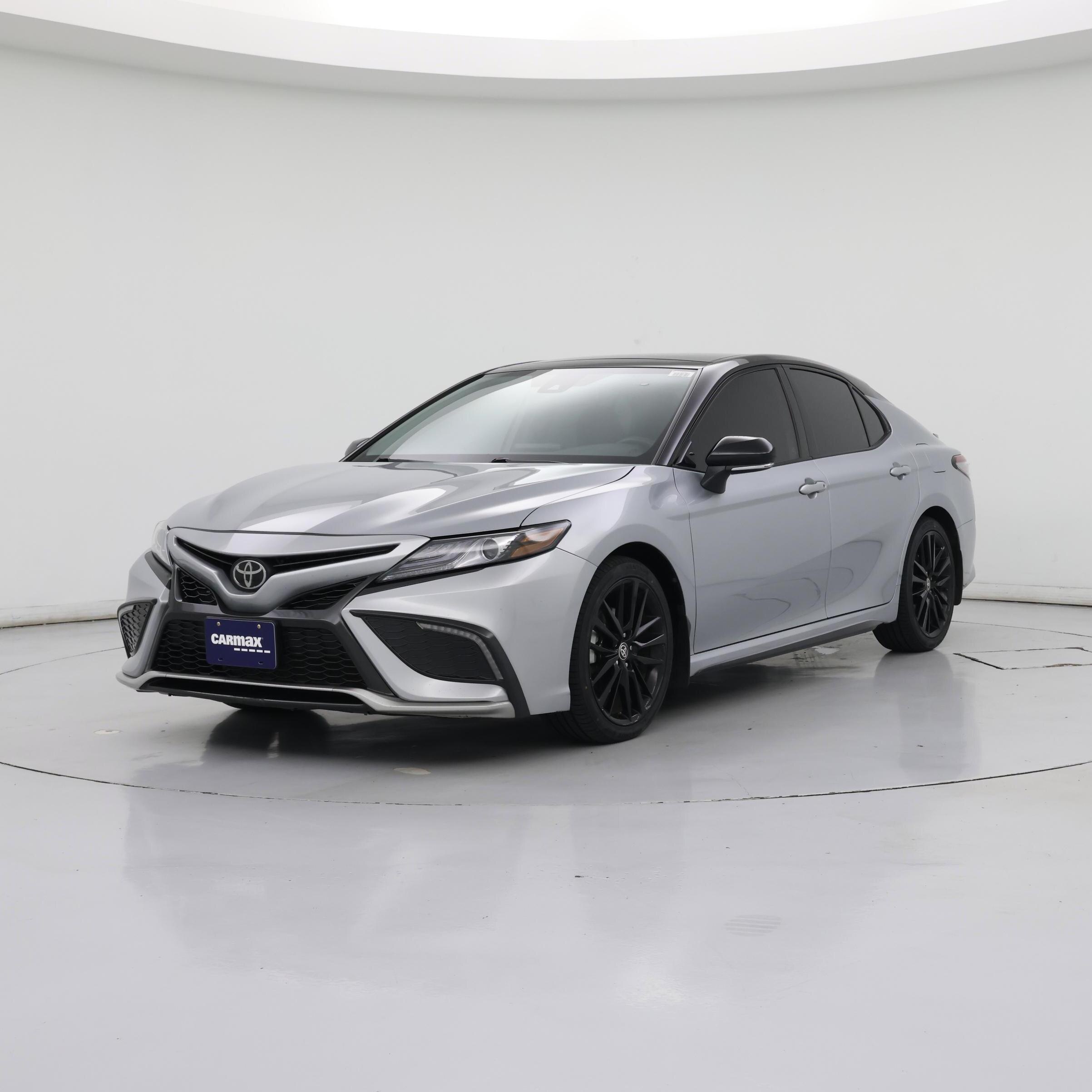 Thumbnail: 2023 Toyota Camry - 4