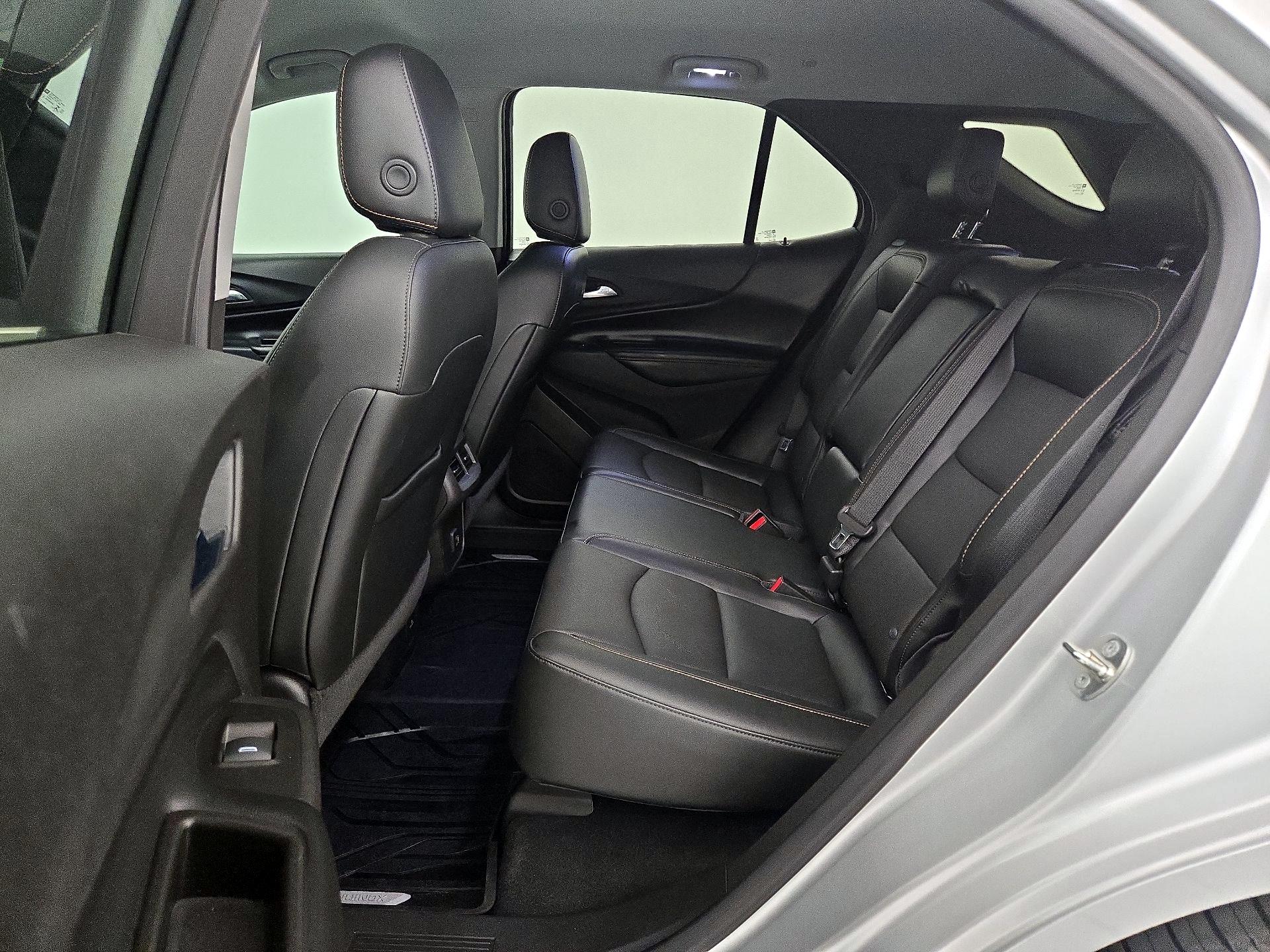 Thumbnail: 2019 Chevrolet Equinox - 19