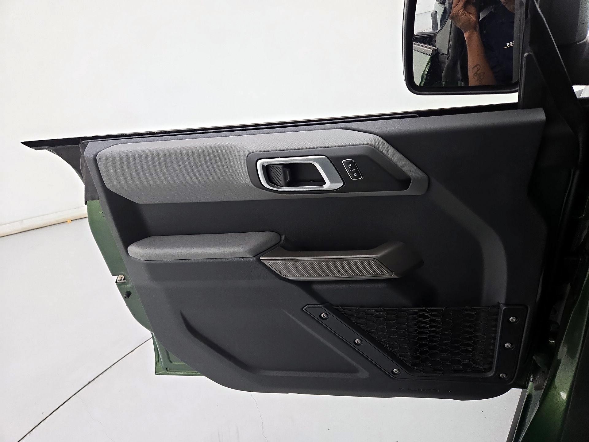 Thumbnail: 2022 Ford Bronco - 12