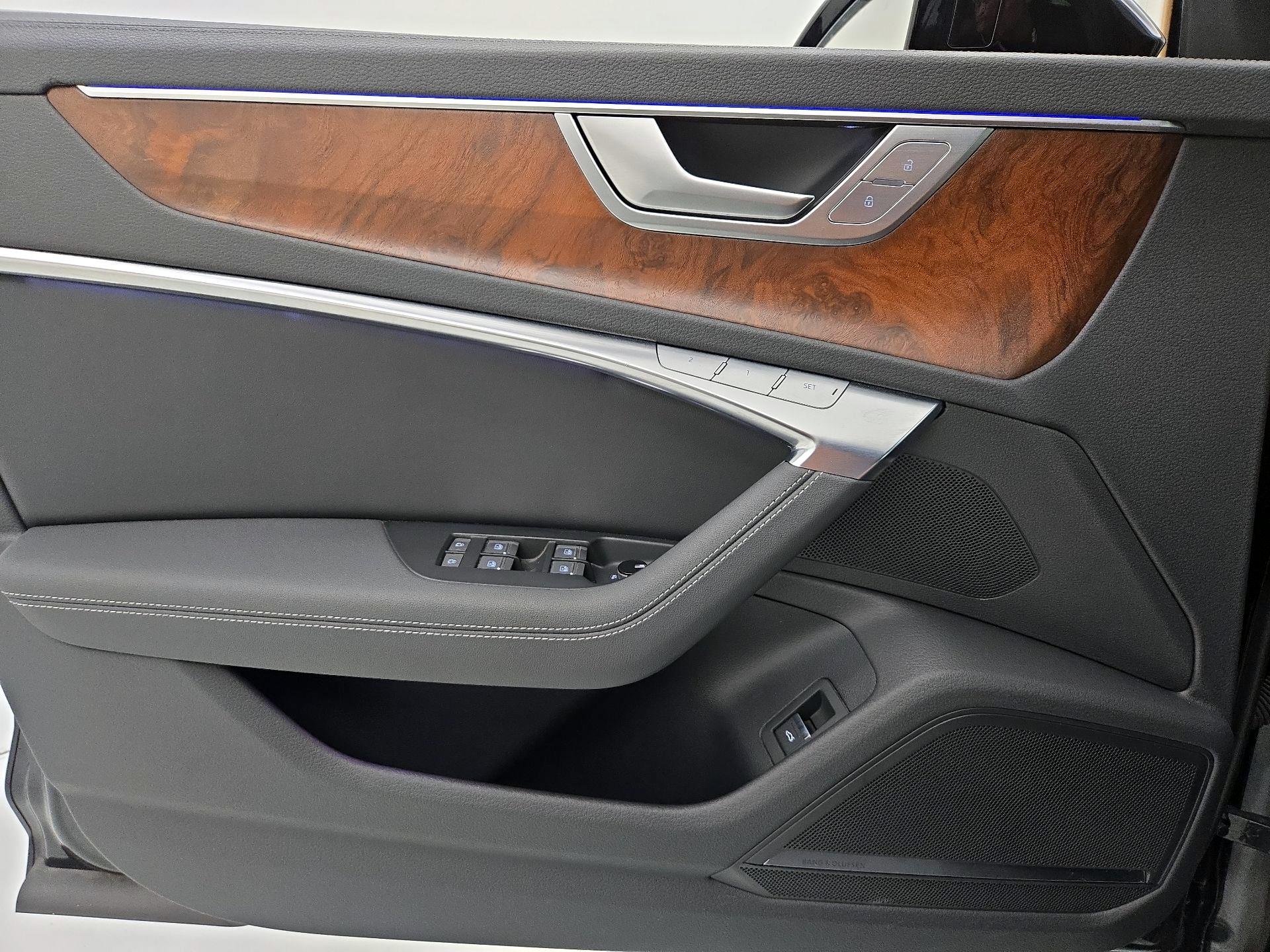 Thumbnail: 2020 Audi A6 - 12