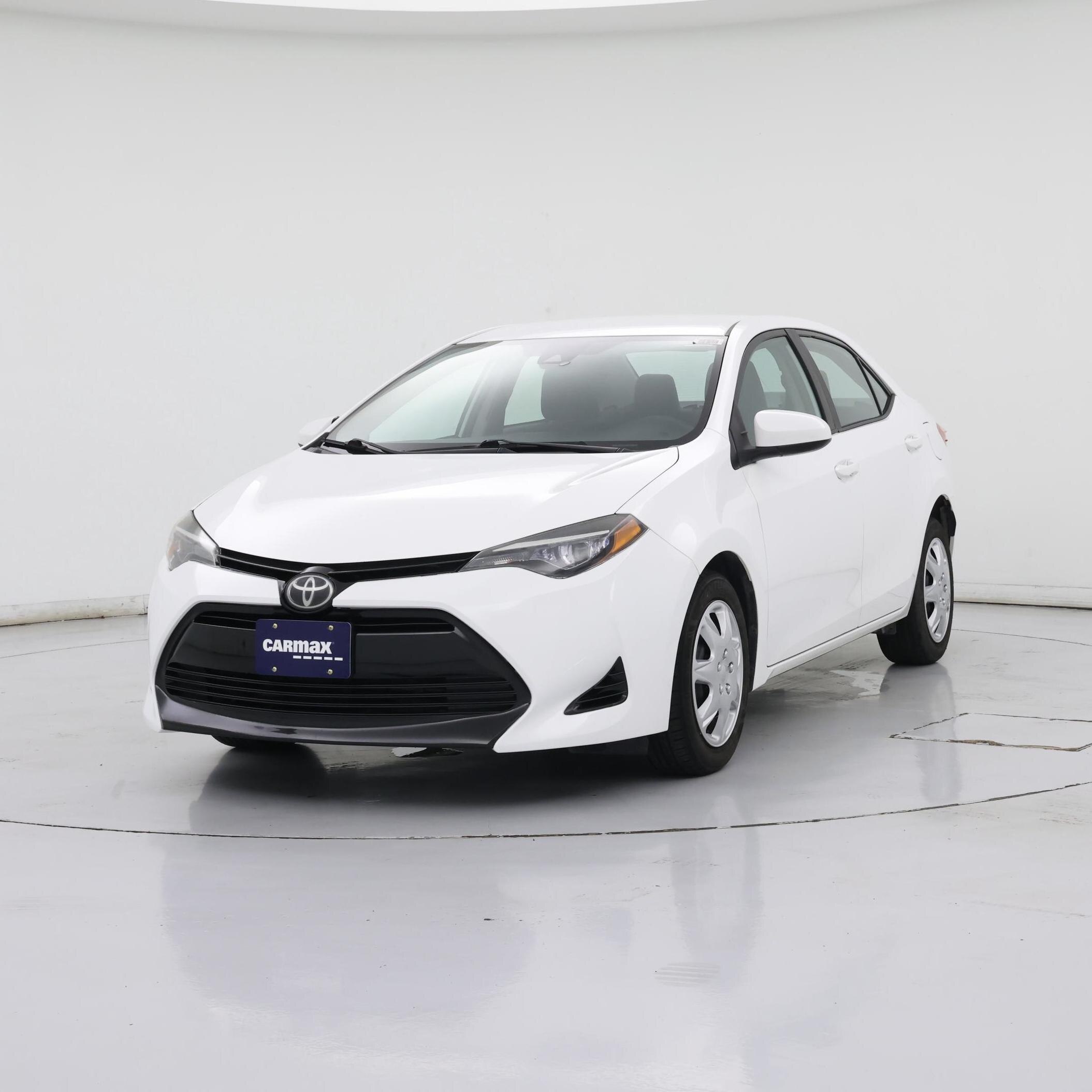 Thumbnail: 2017 Toyota Corolla - 4
