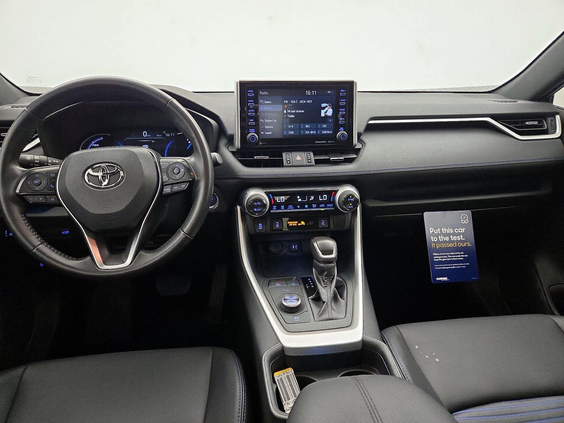 Thumbnail: 2019 Toyota RAV4 - 9