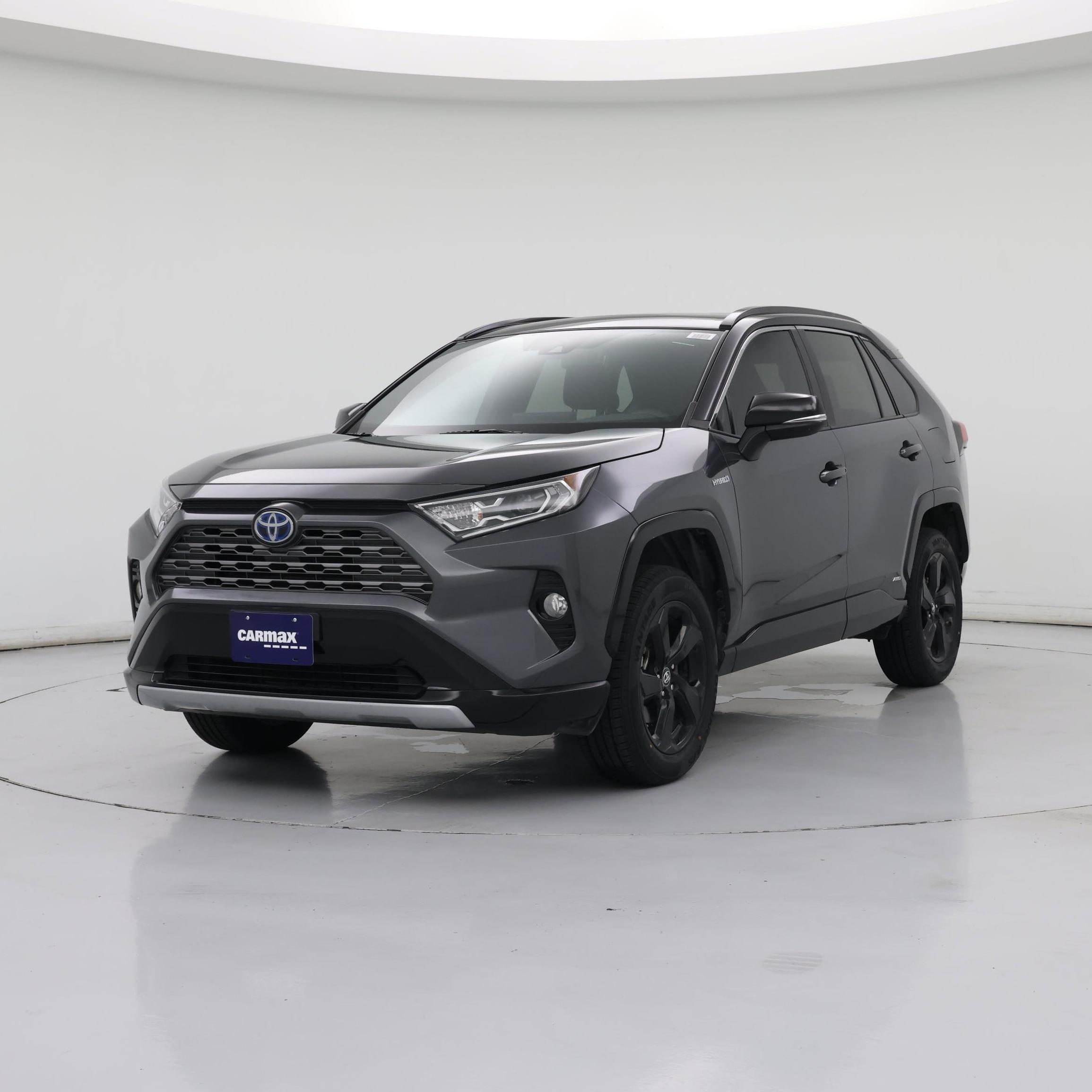 Thumbnail: 2019 Toyota RAV4 - 4