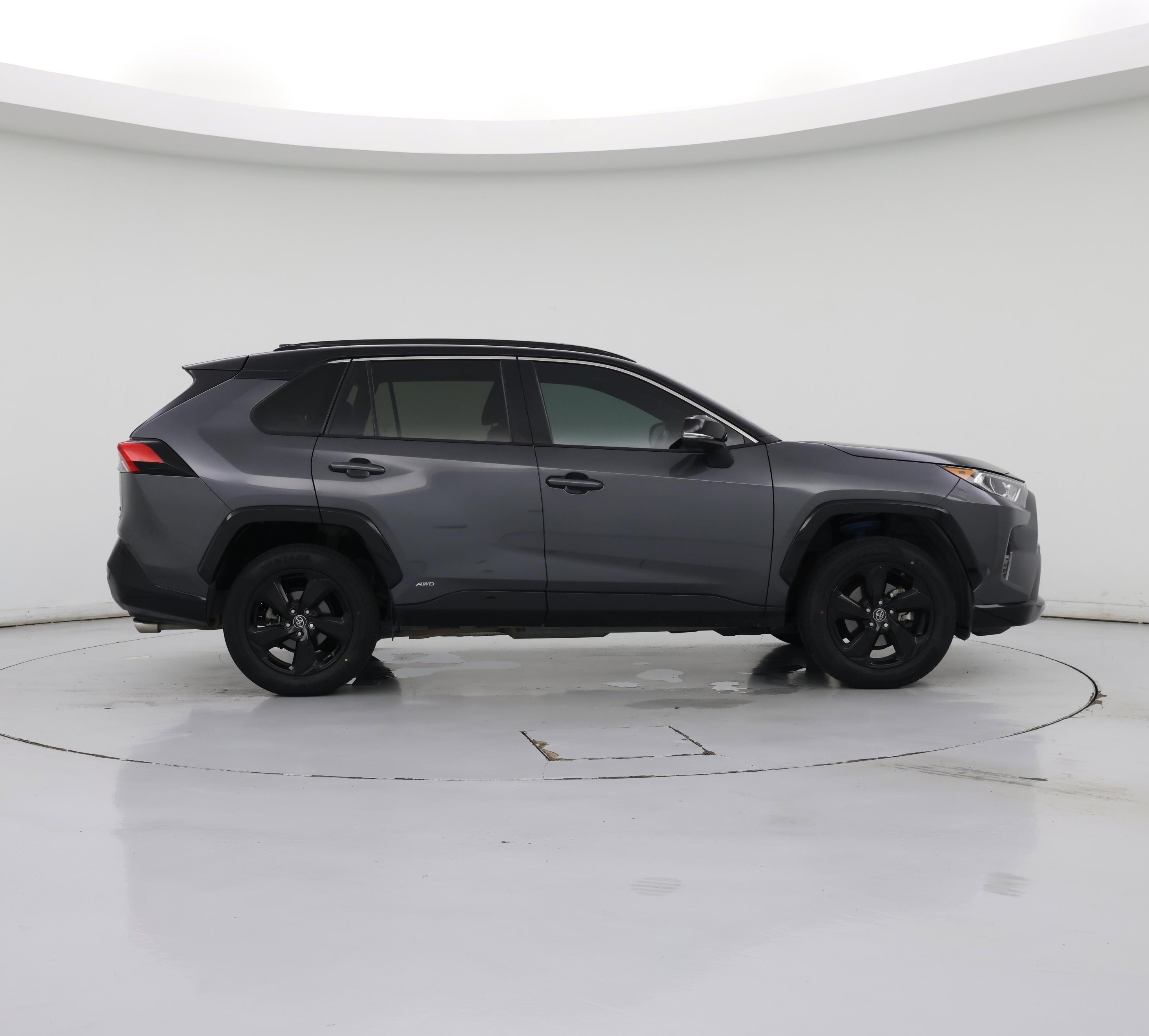 Thumbnail: 2019 Toyota RAV4 - 7