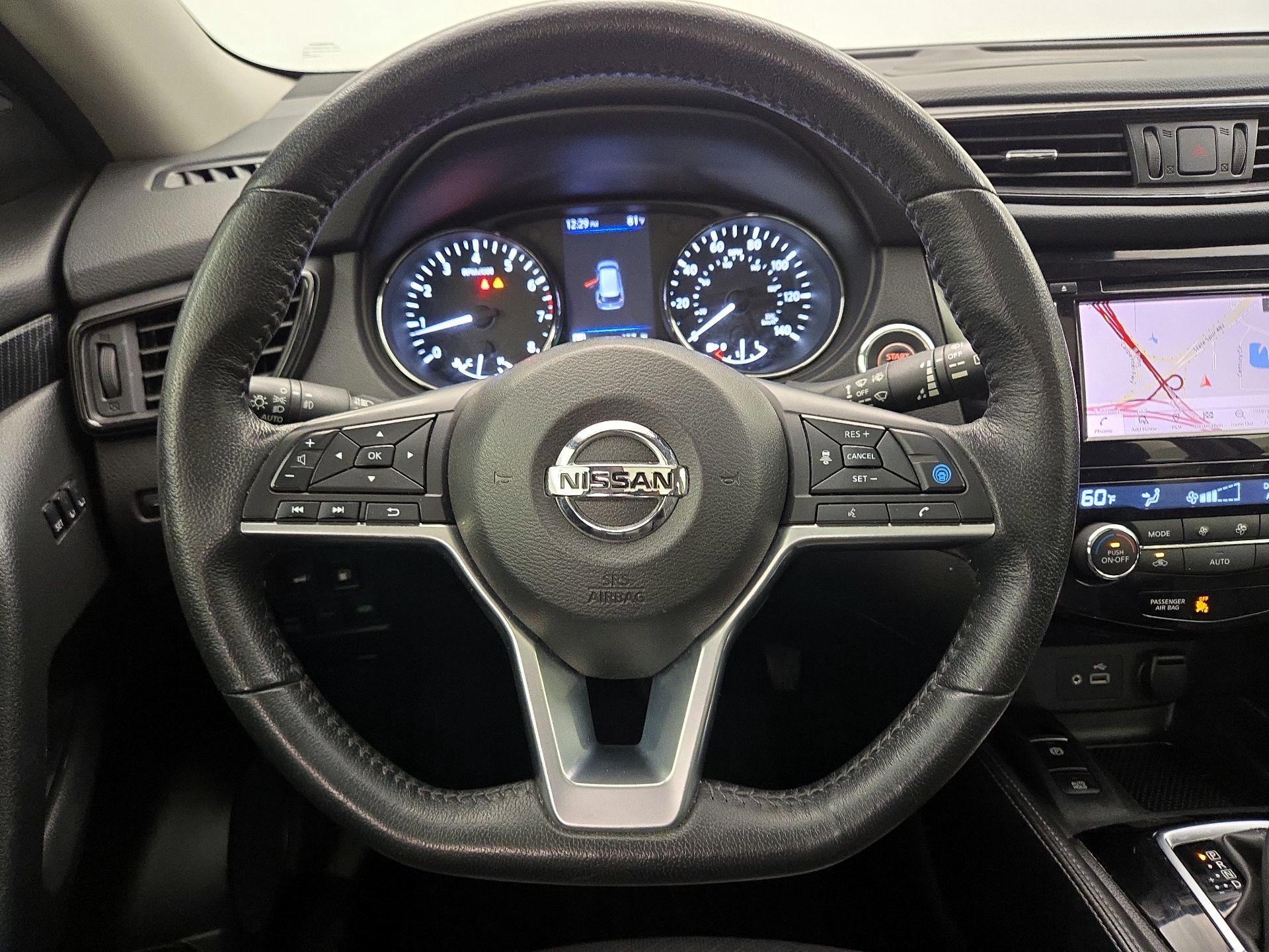 Thumbnail: 2019 Nissan Rogue - 10