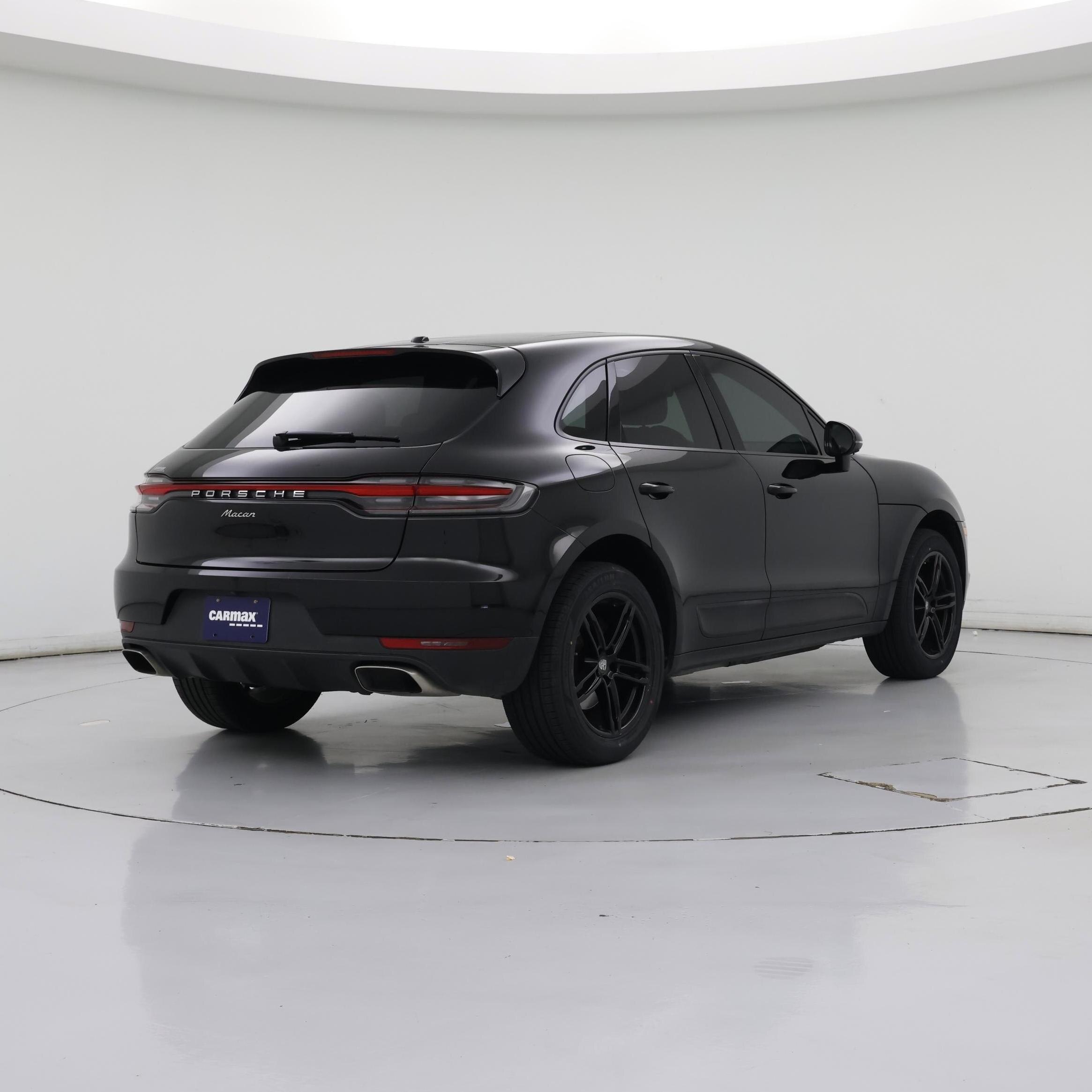 Thumbnail: 2021 Porsche Macan - 8