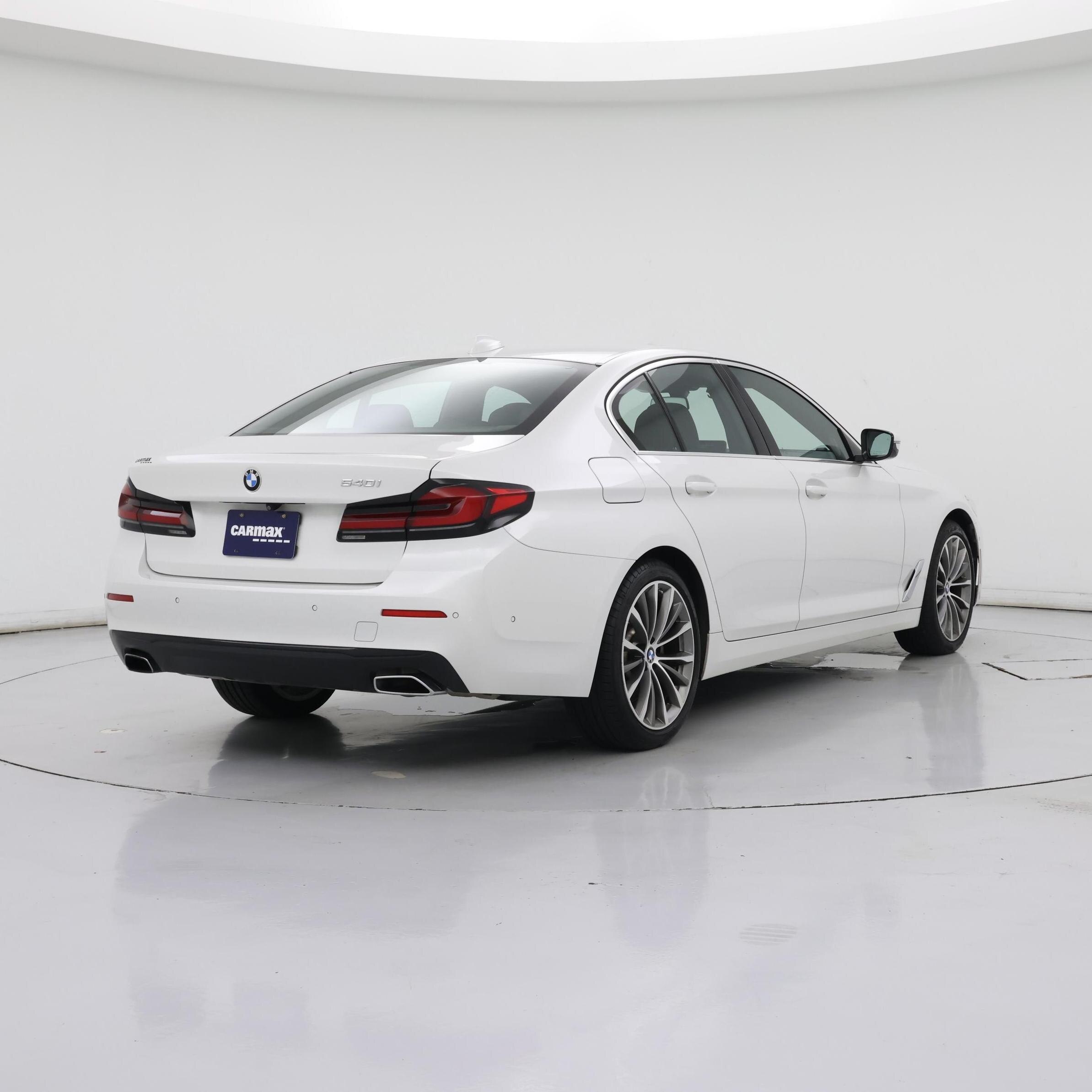 Thumbnail: 2021 BMW 5 Series - 8