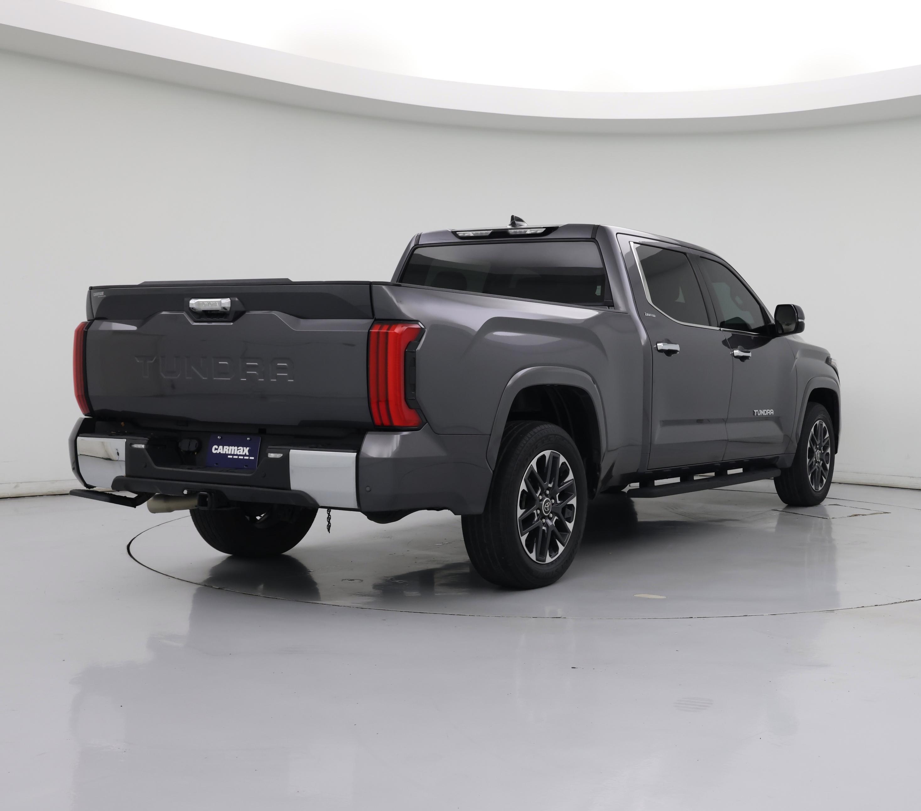 Thumbnail: 2022 Toyota Tundra - 8