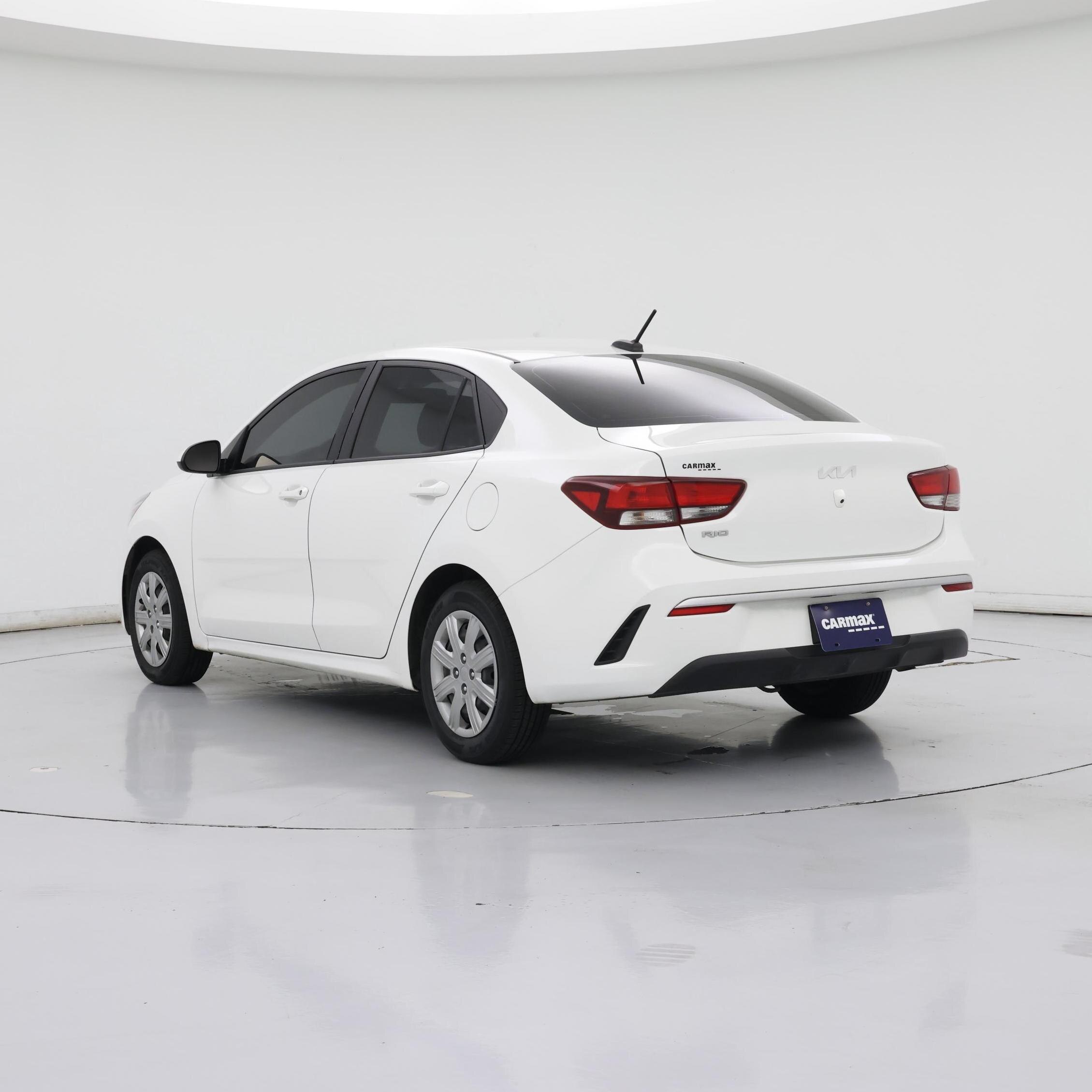 Thumbnail: 2022 Kia Rio - 2