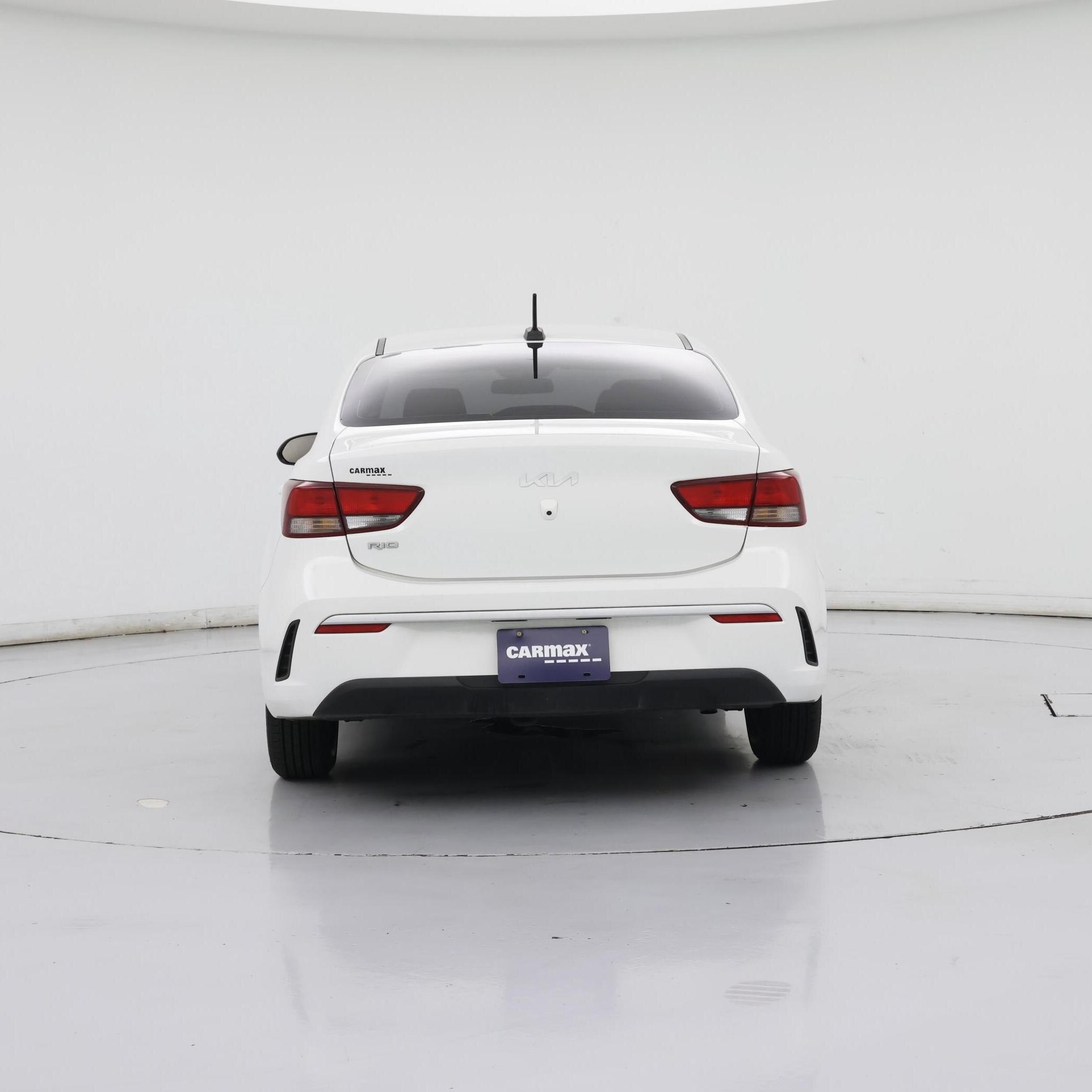 Thumbnail: 2022 Kia Rio - 6