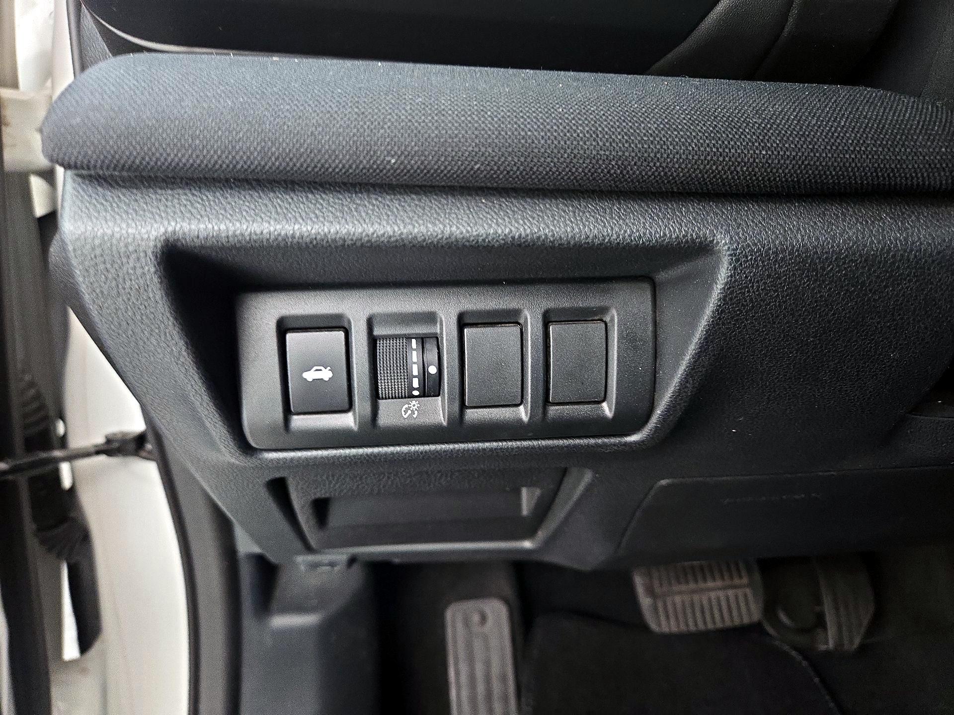 Thumbnail: 2022 Subaru Legacy - 13