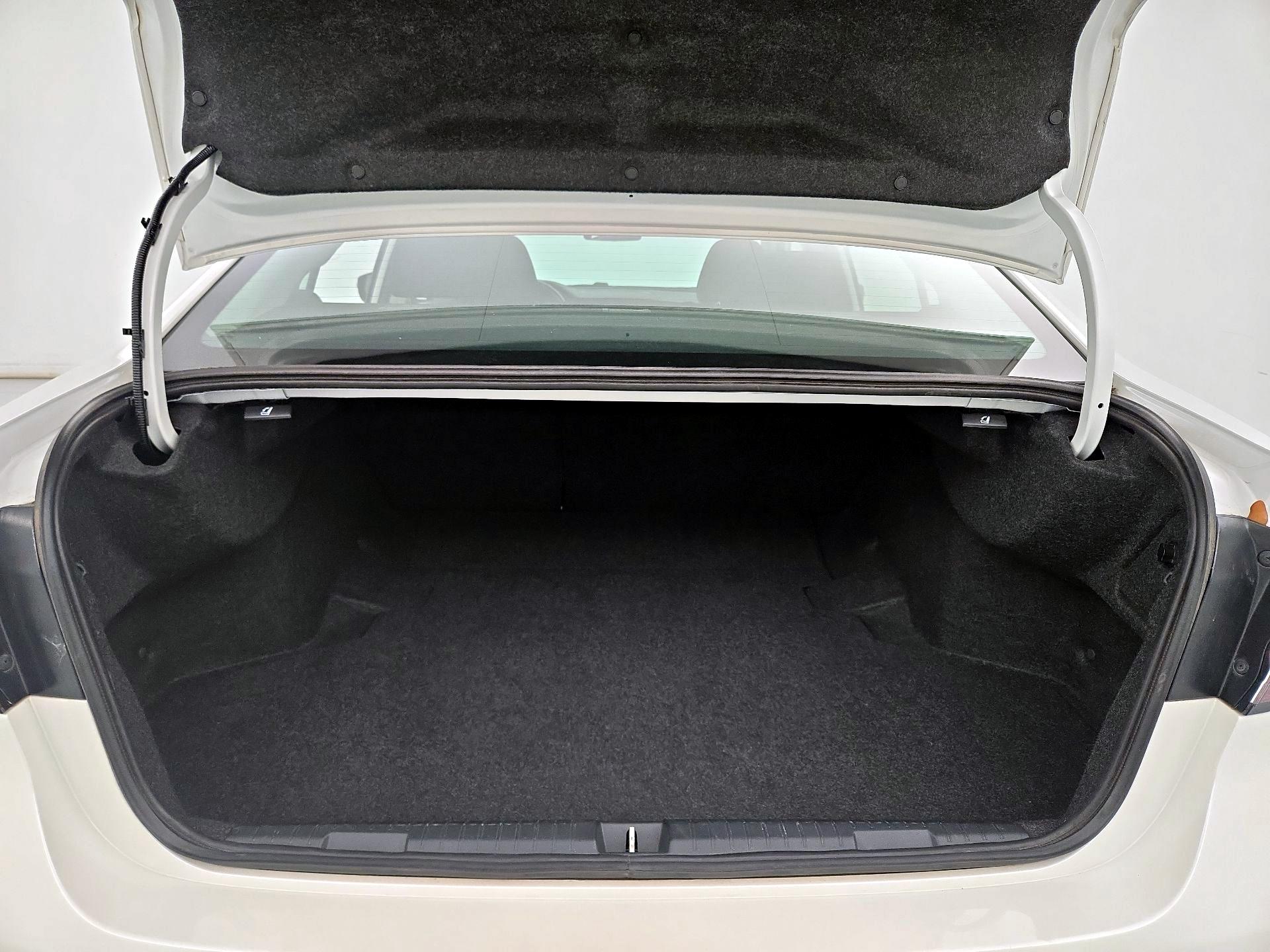 Thumbnail: 2022 Subaru Legacy - 20