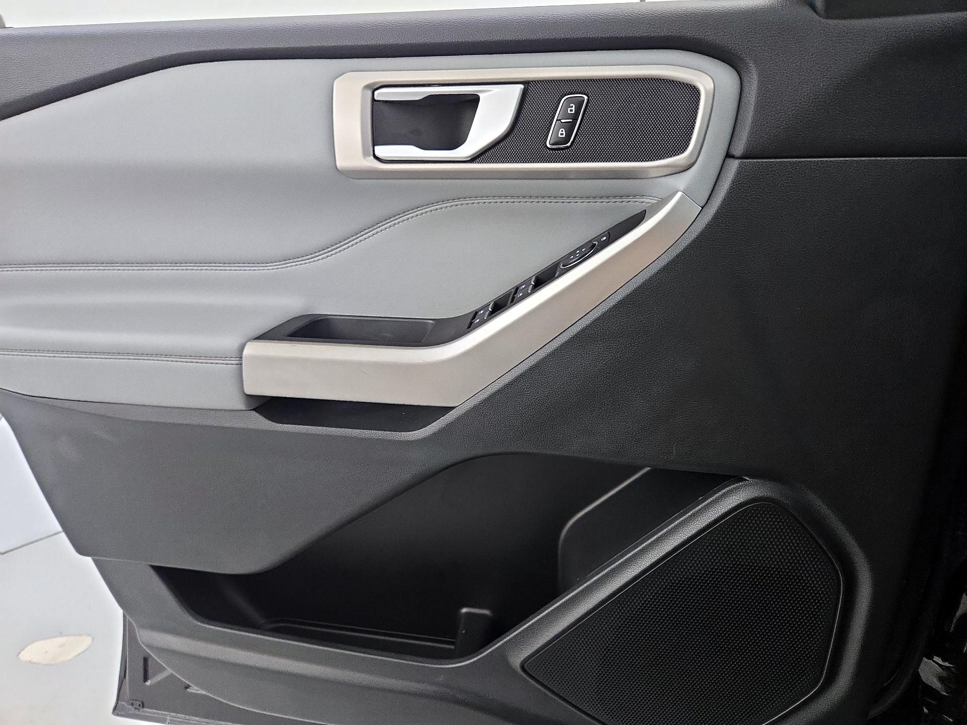 Thumbnail: 2023 Ford Explorer - 12