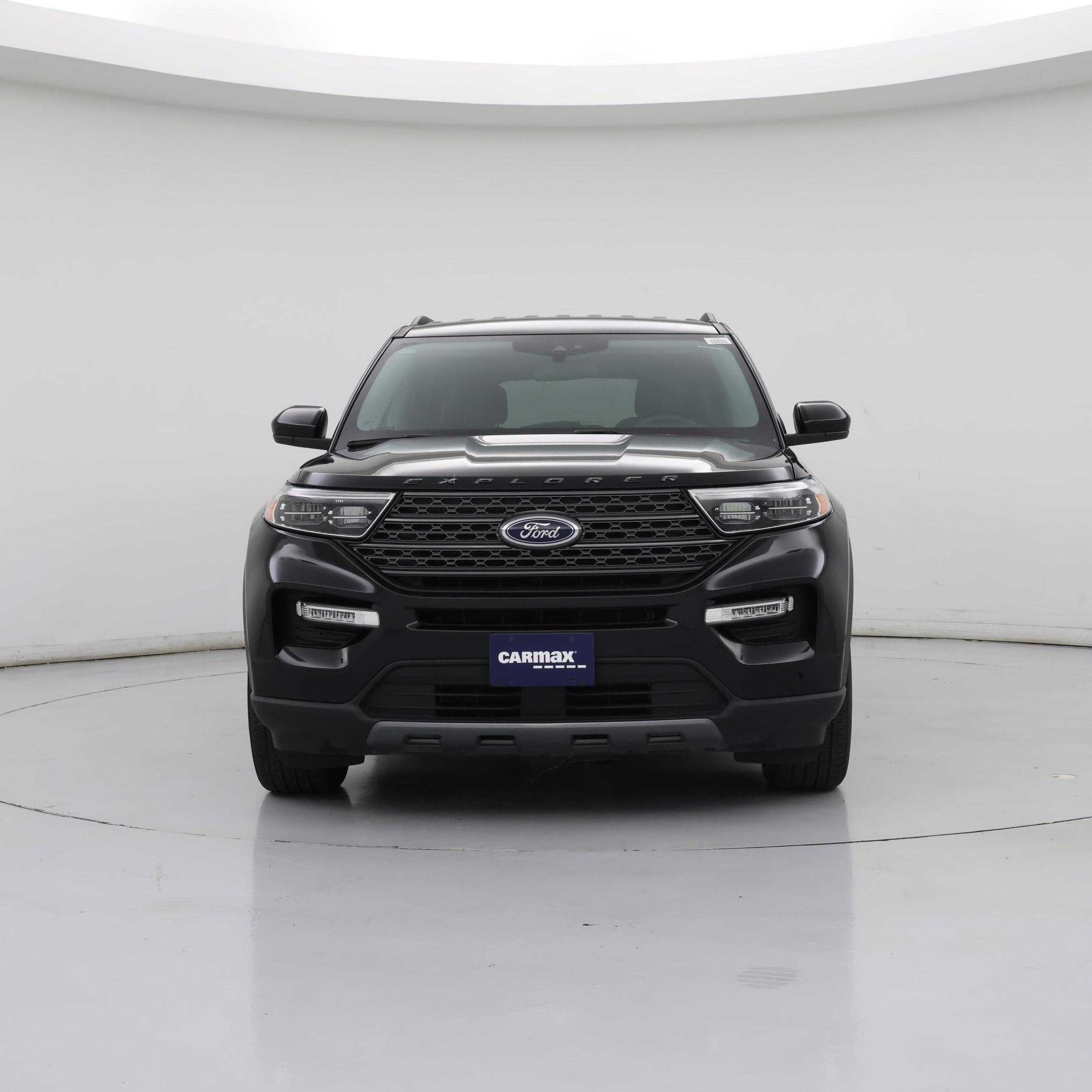 Thumbnail: 2023 Ford Explorer - 5
