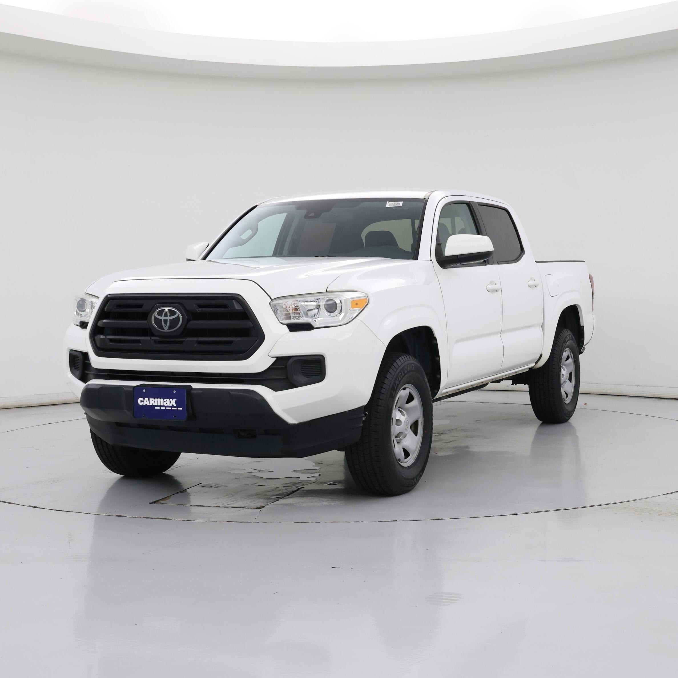 Thumbnail: 2018 Toyota Tacoma - 4