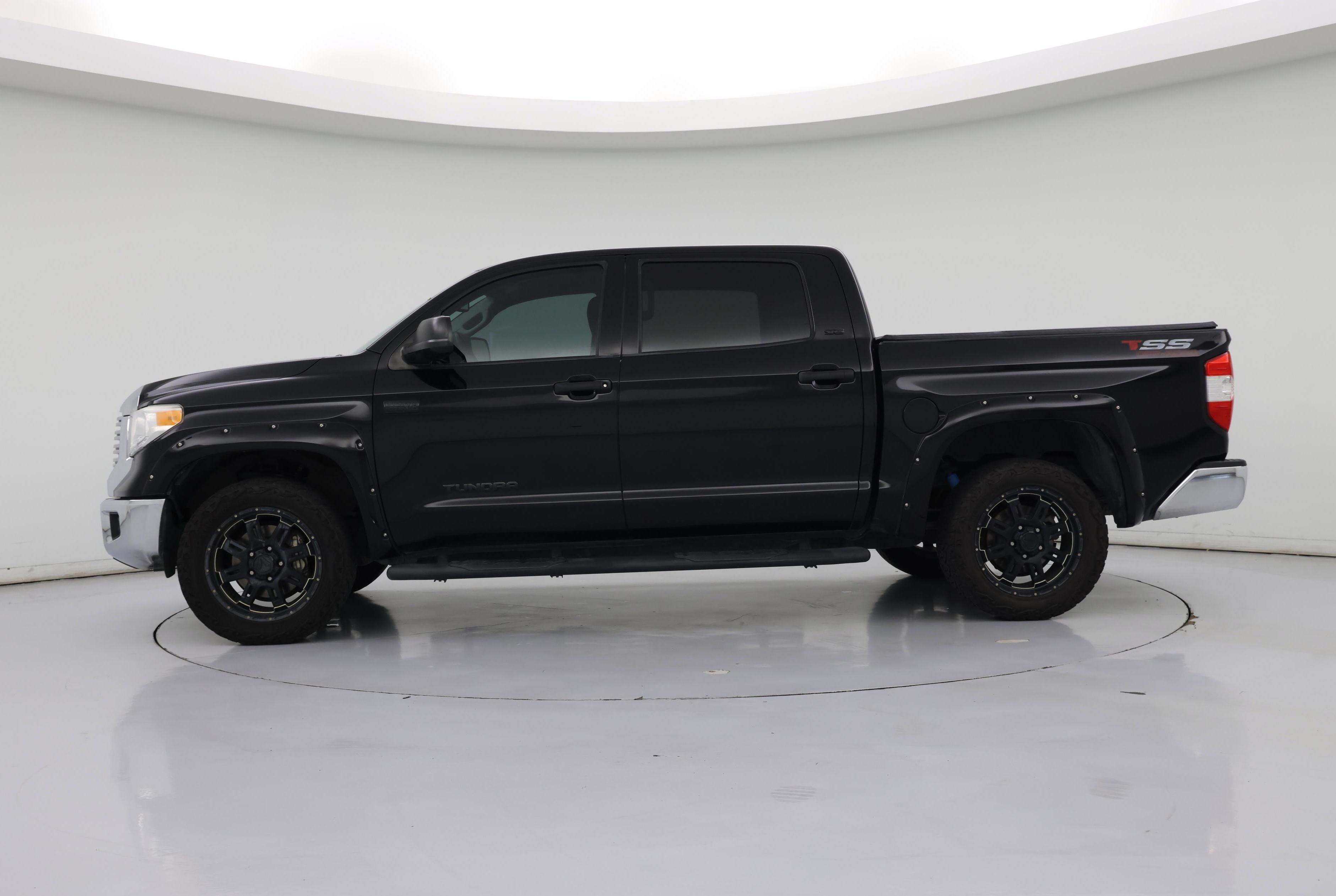 Thumbnail: 2016 Toyota Tundra - 3