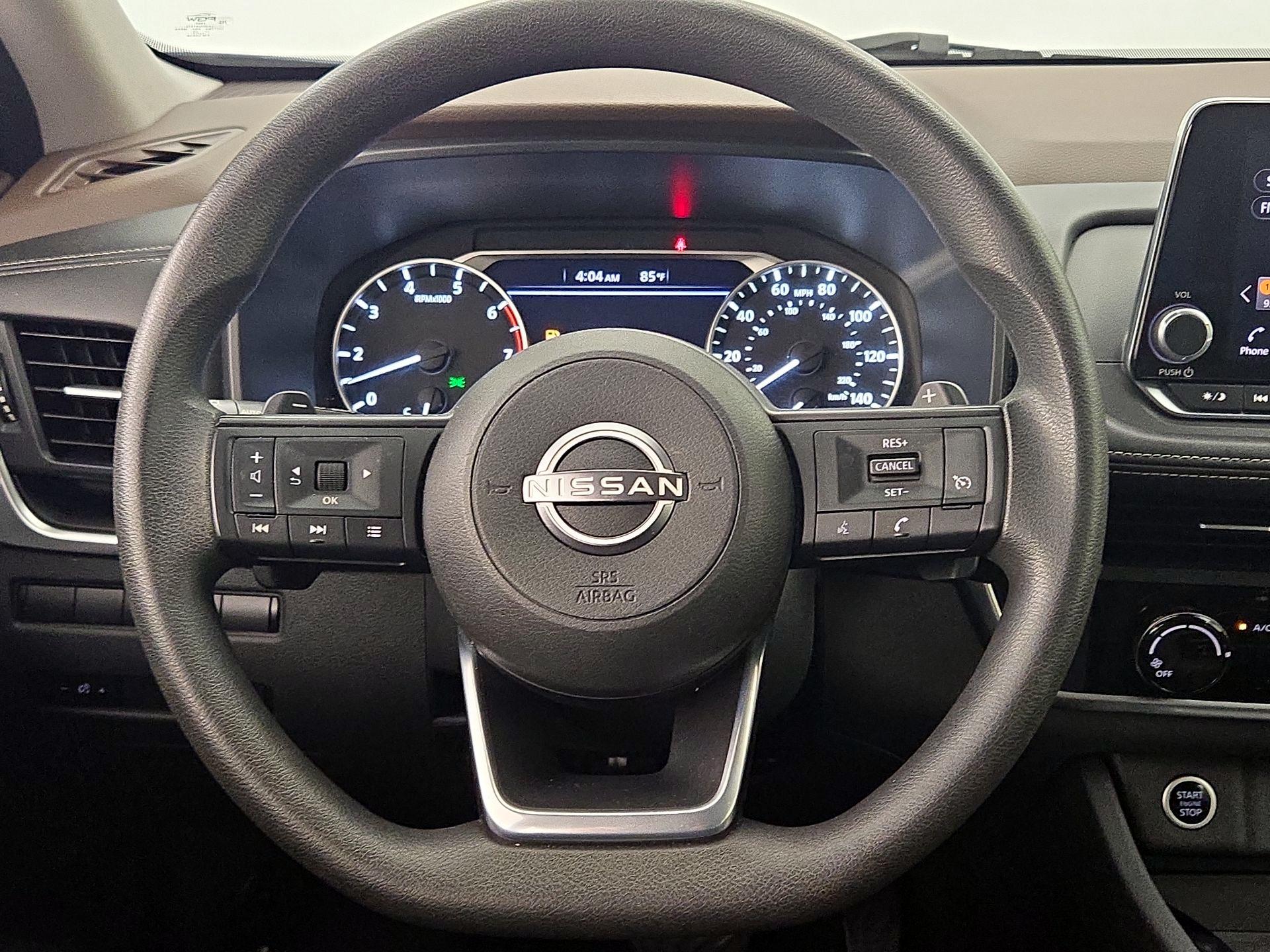 Thumbnail: 2022 Nissan Rogue - 10