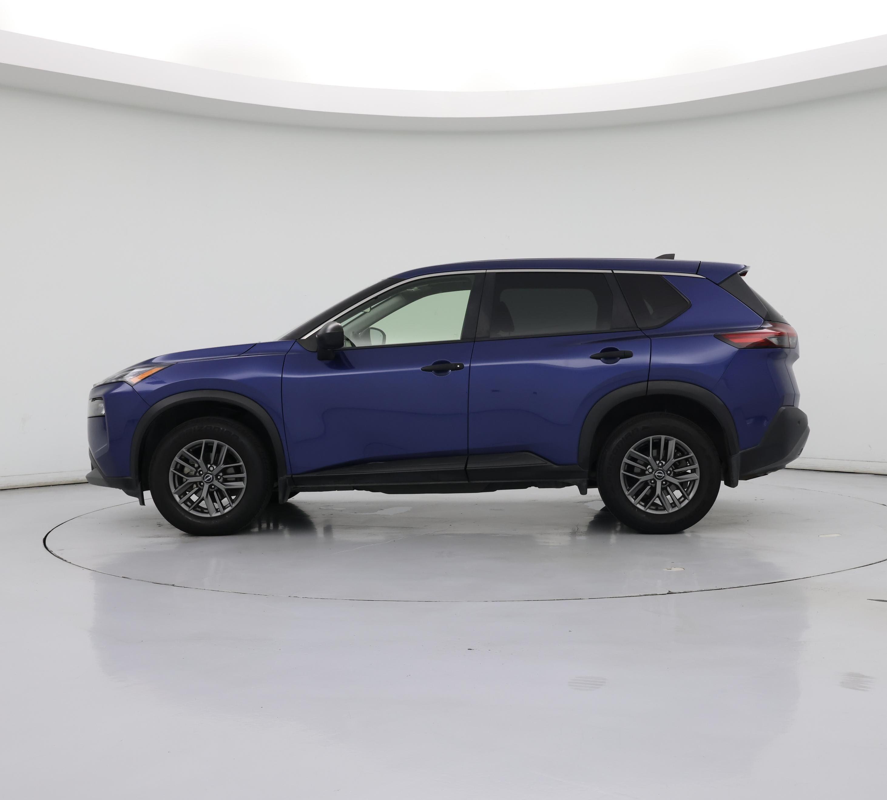 Thumbnail: 2022 Nissan Rogue - 3