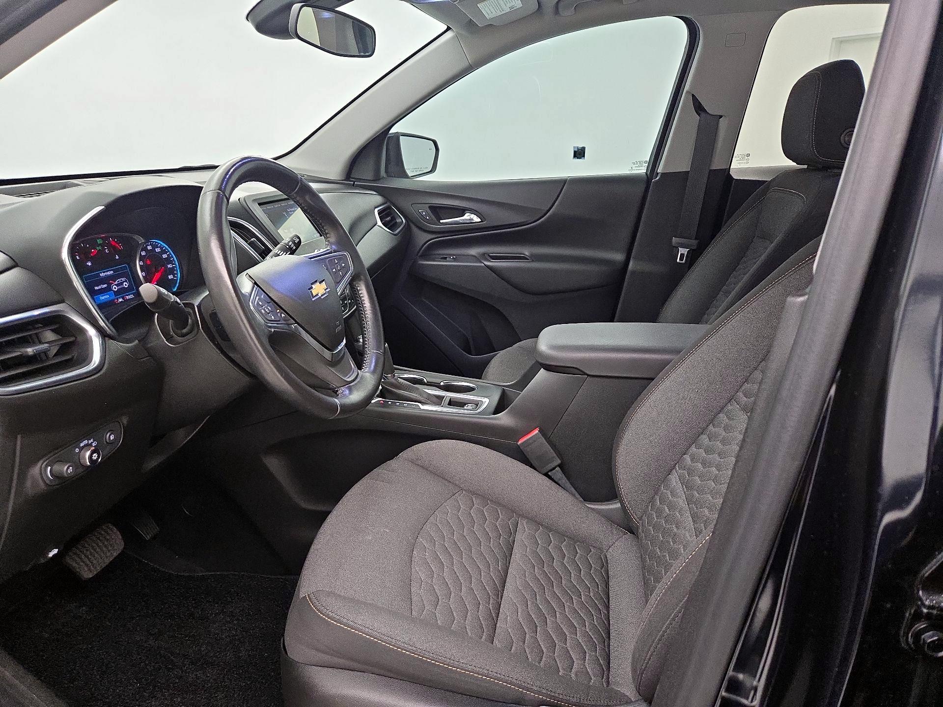 Thumbnail: 2020 Chevrolet Equinox - 11