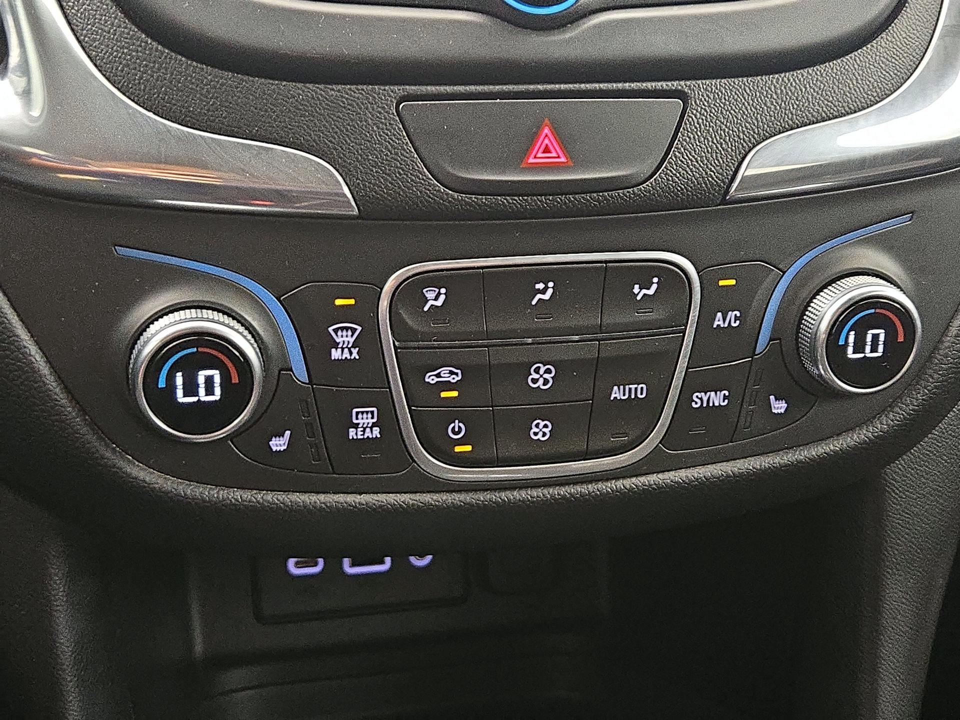 Thumbnail: 2020 Chevrolet Equinox - 16
