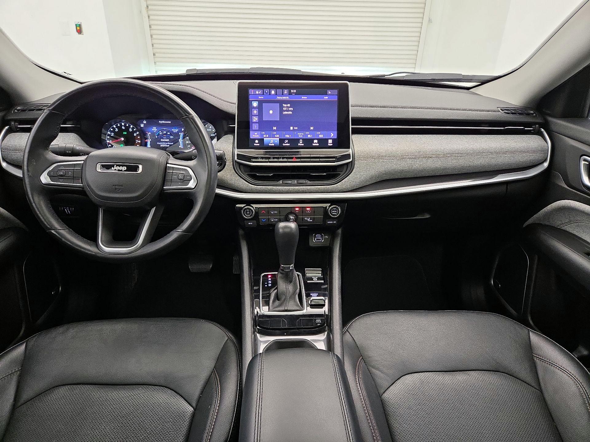 Thumbnail: 2022 Jeep Compass - 9