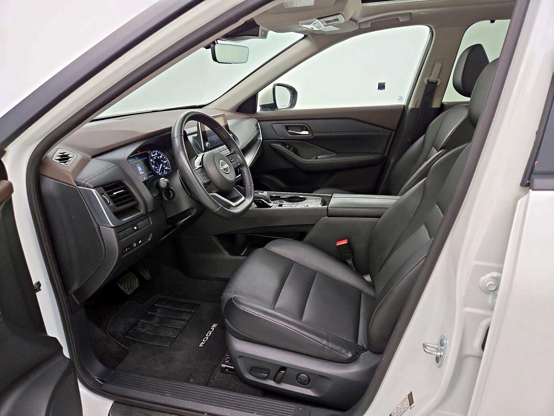 Thumbnail: 2023 Nissan Rogue - 11