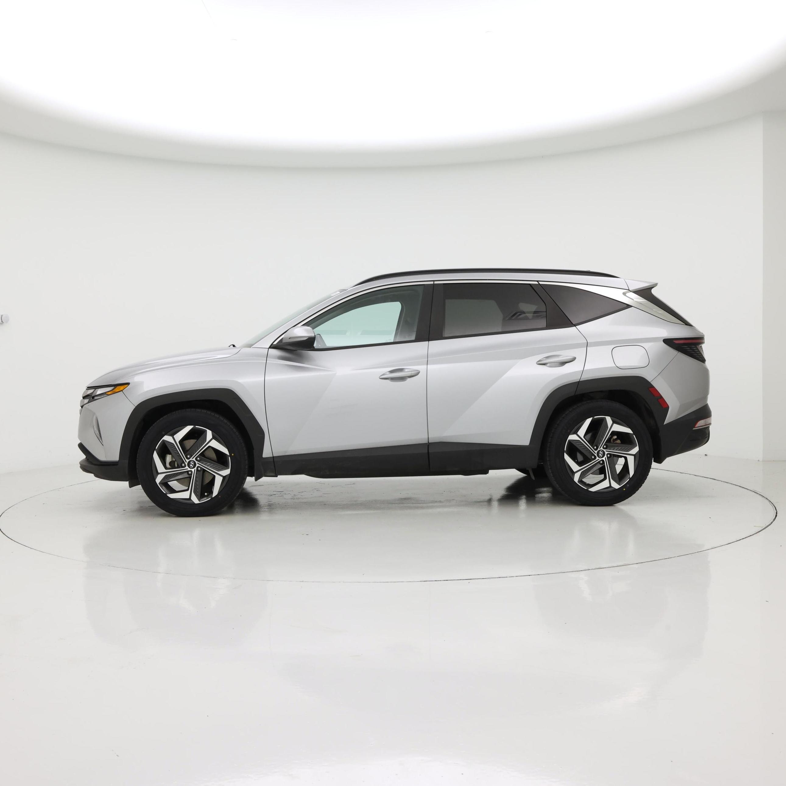 Thumbnail: 2022 Hyundai Tucson - 3