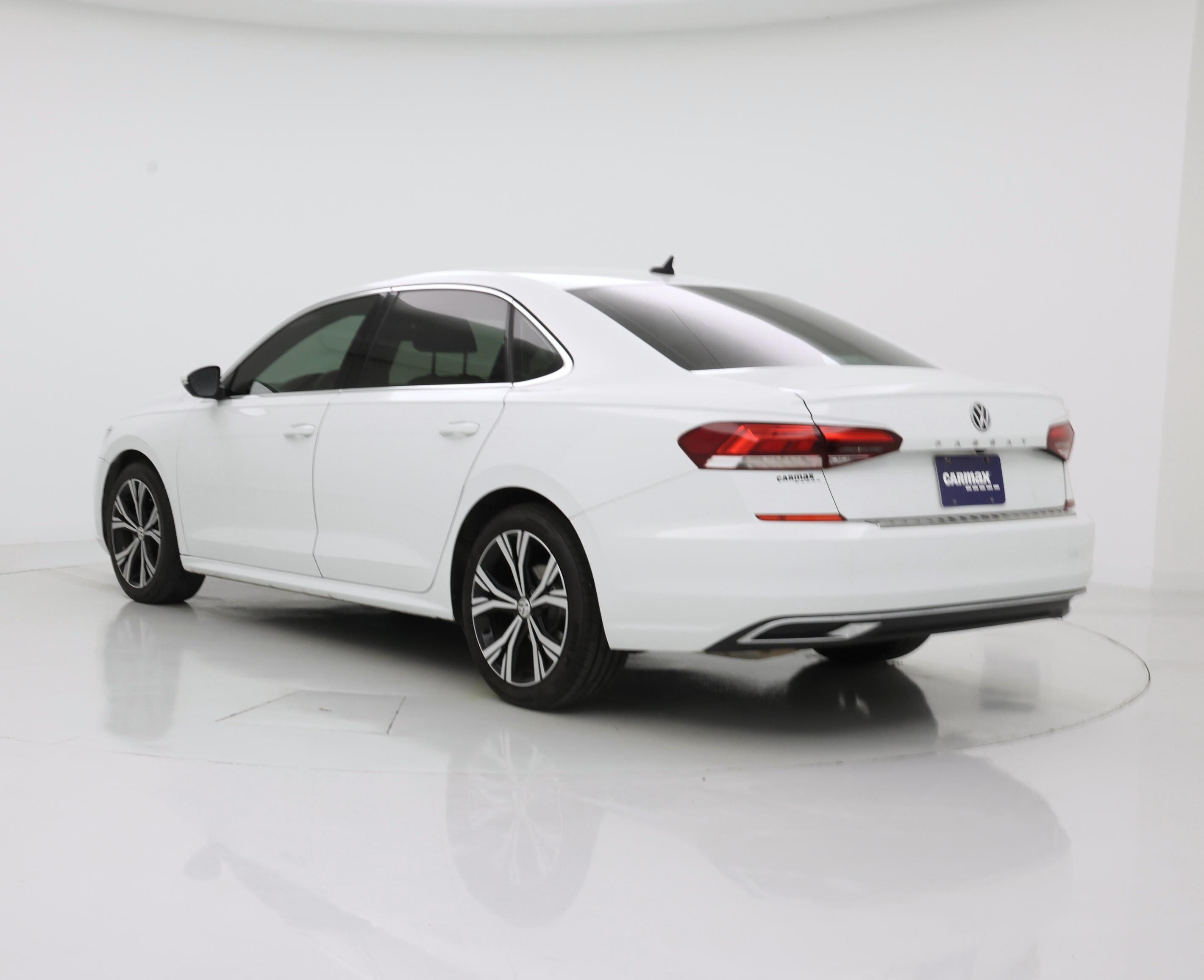 Thumbnail: 2021 Volkswagen Passat - 2