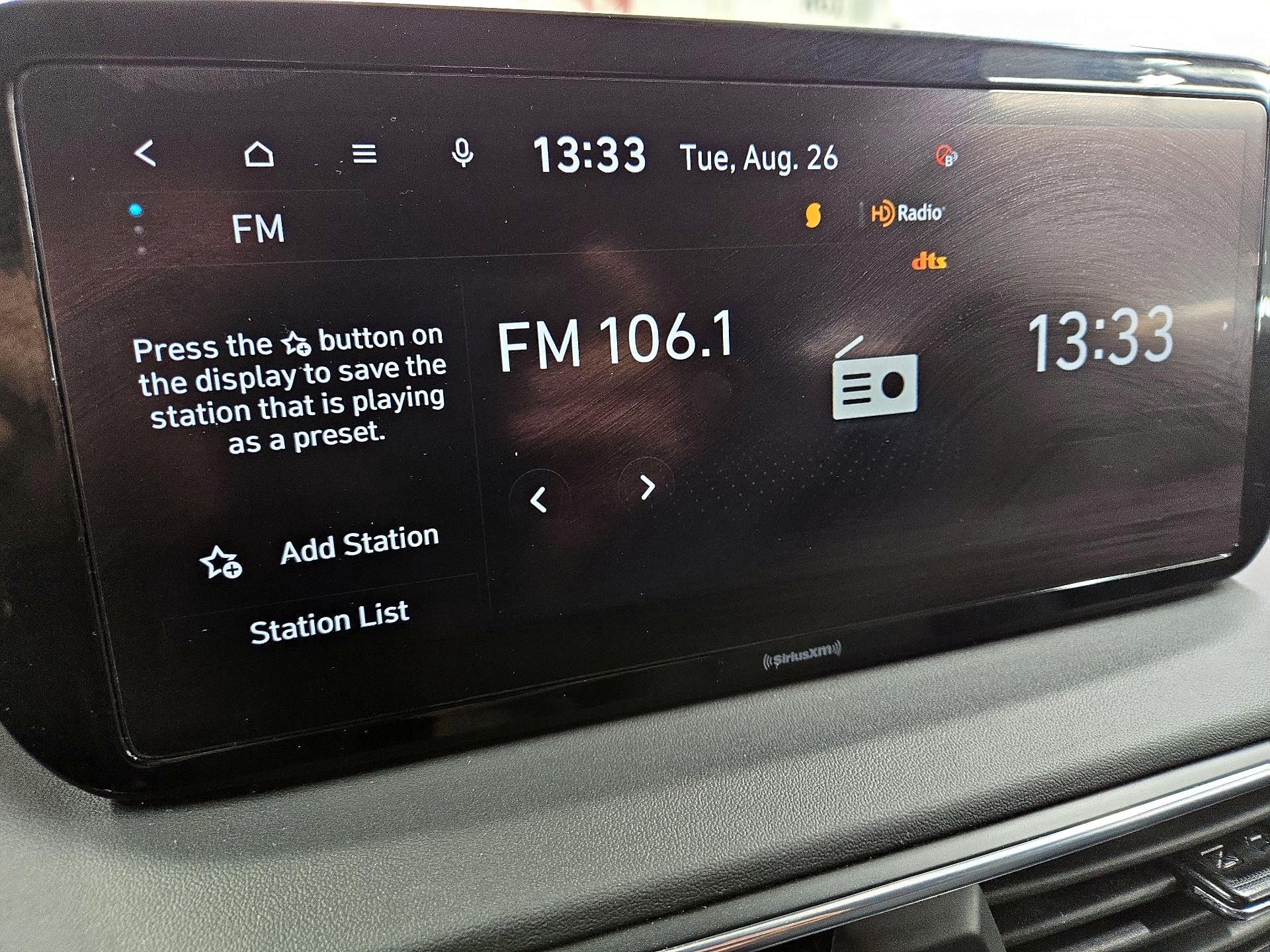 Thumbnail: 2023 Hyundai Santa Fe - 16