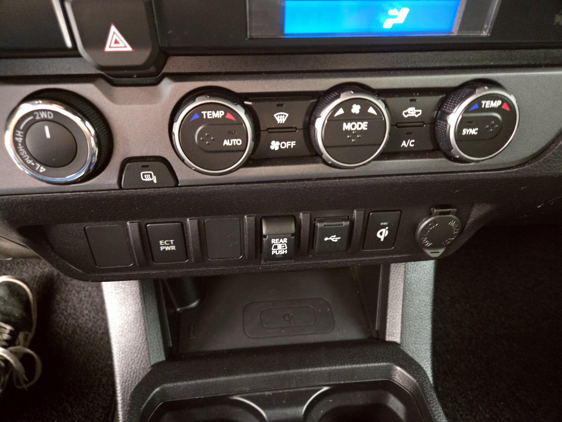 Thumbnail: 2021 Toyota Tacoma - 16