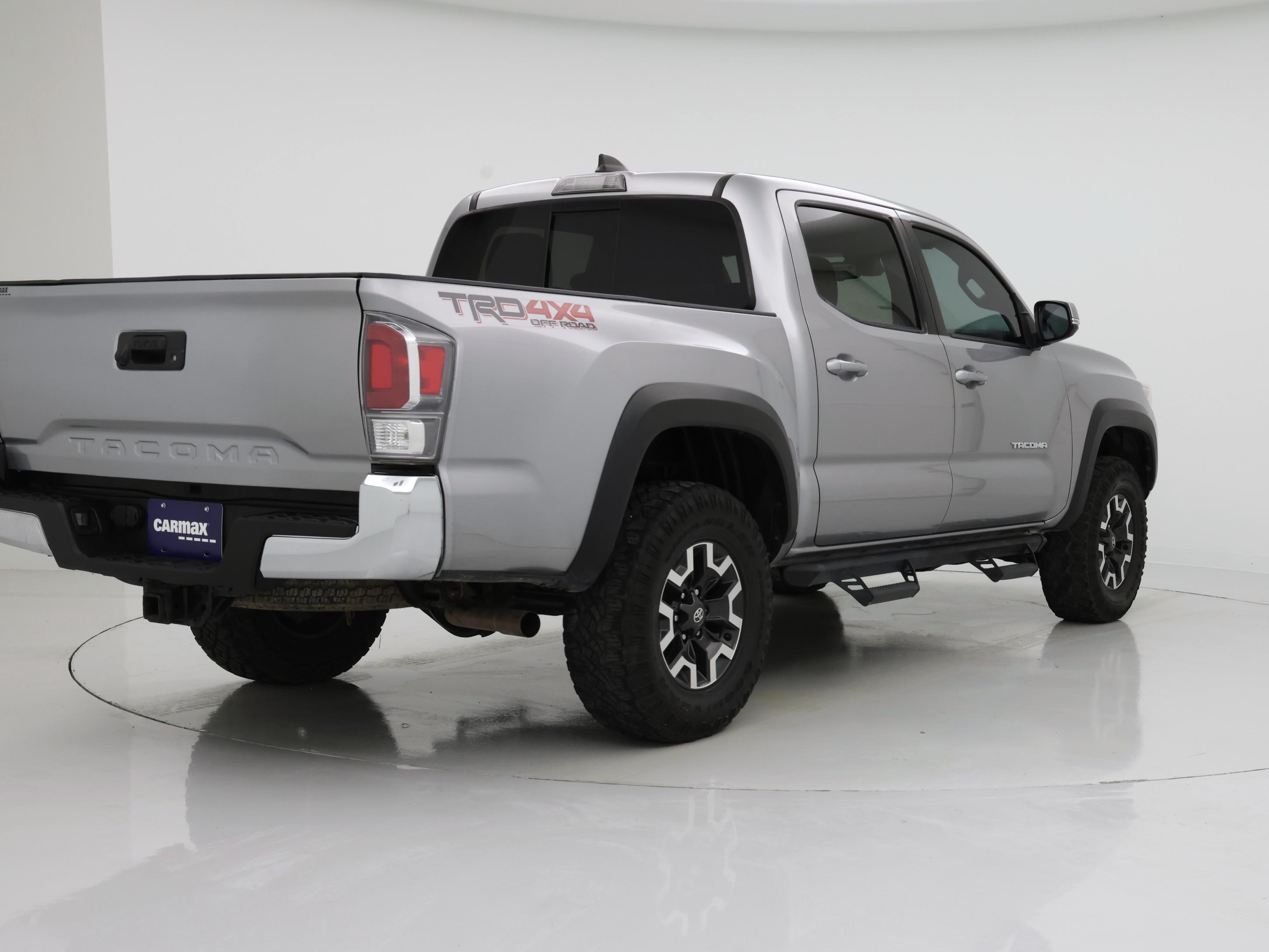 Thumbnail: 2021 Toyota Tacoma - 8