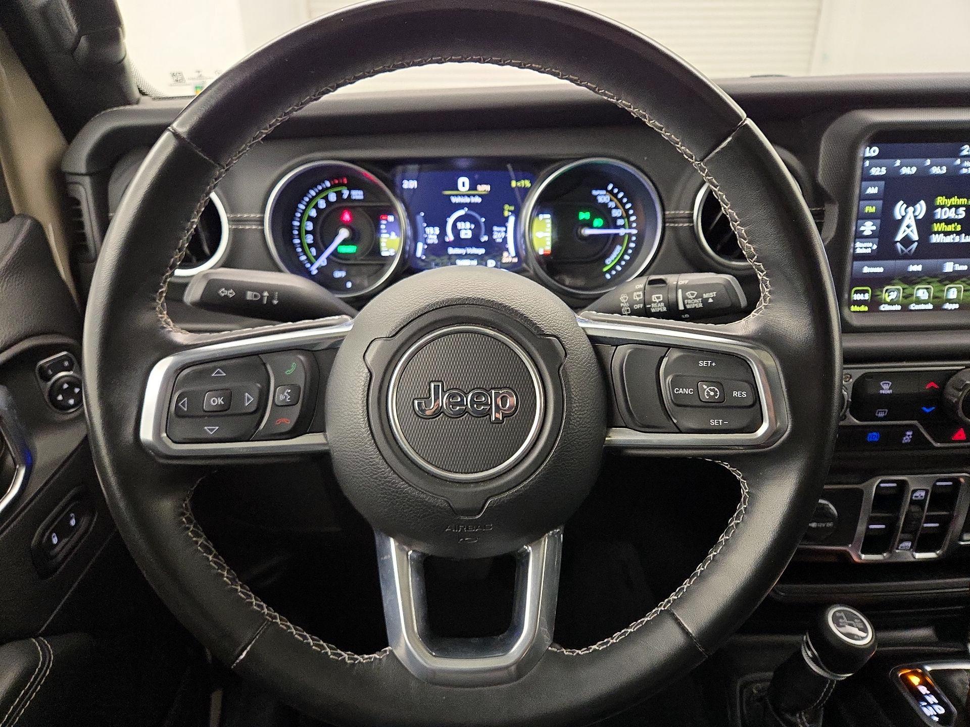 Thumbnail: 2022 Jeep Wrangler - 10