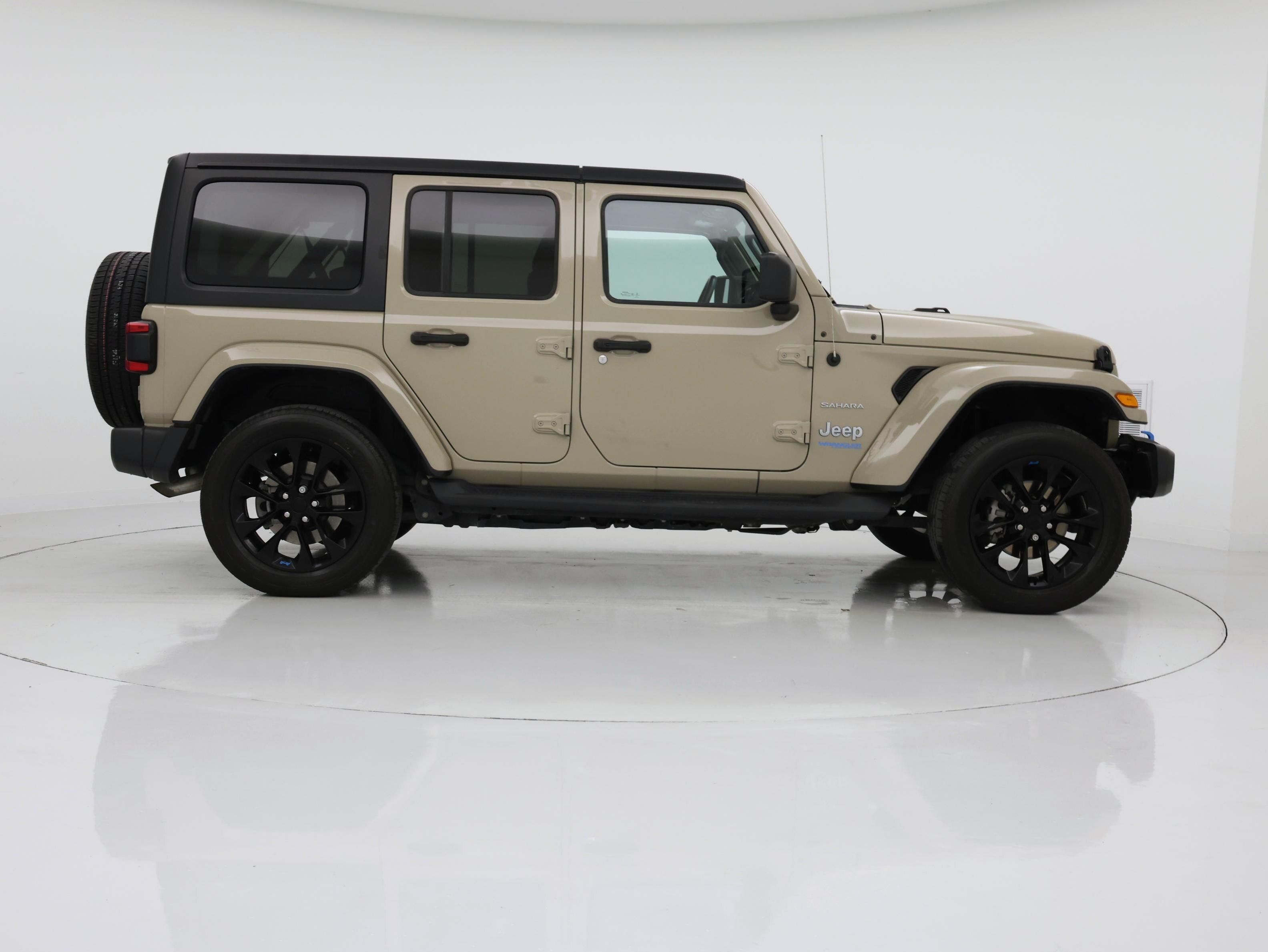 Thumbnail: 2022 Jeep Wrangler - 7