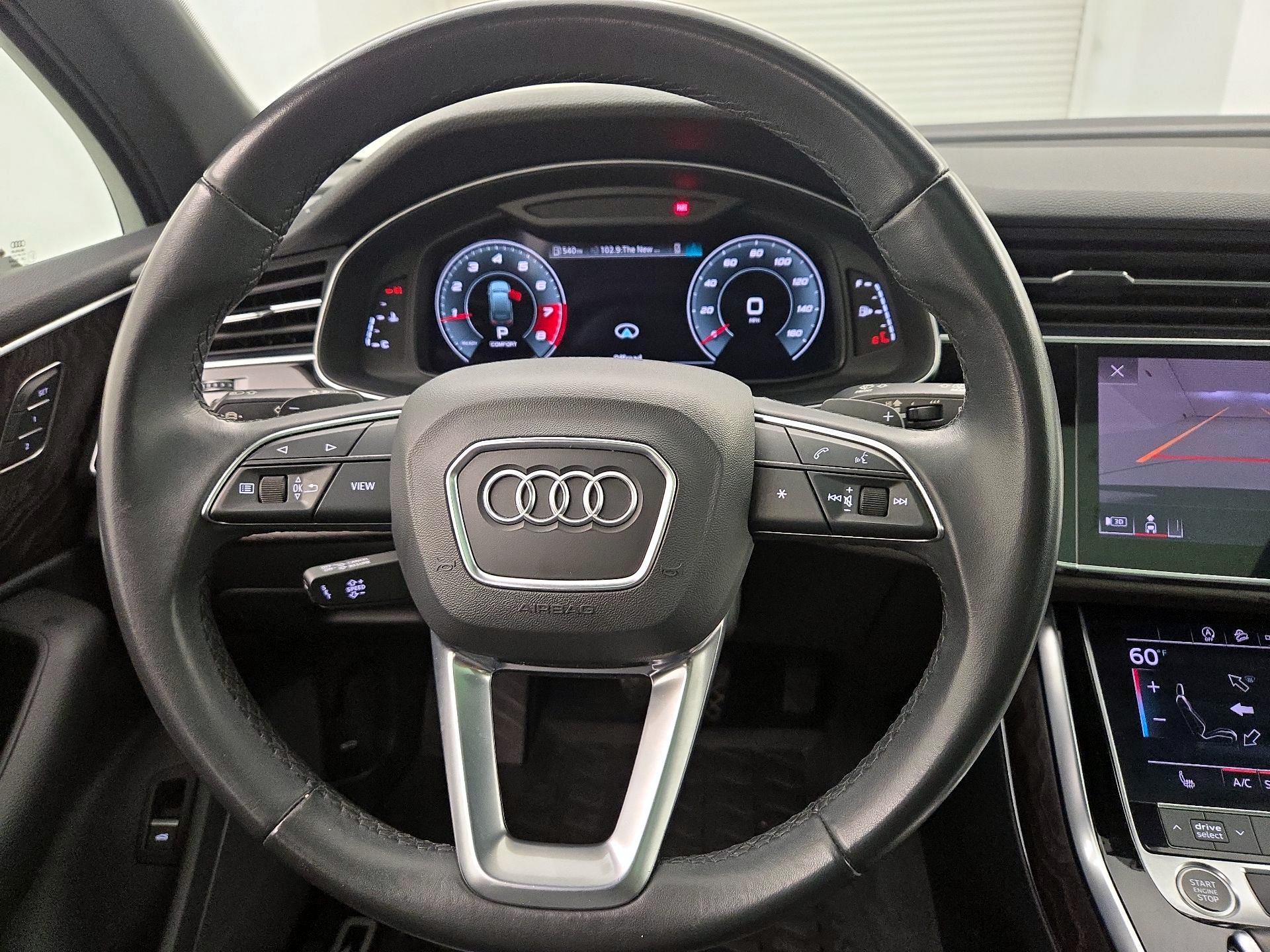 Thumbnail: 2021 Audi Q7 - 10