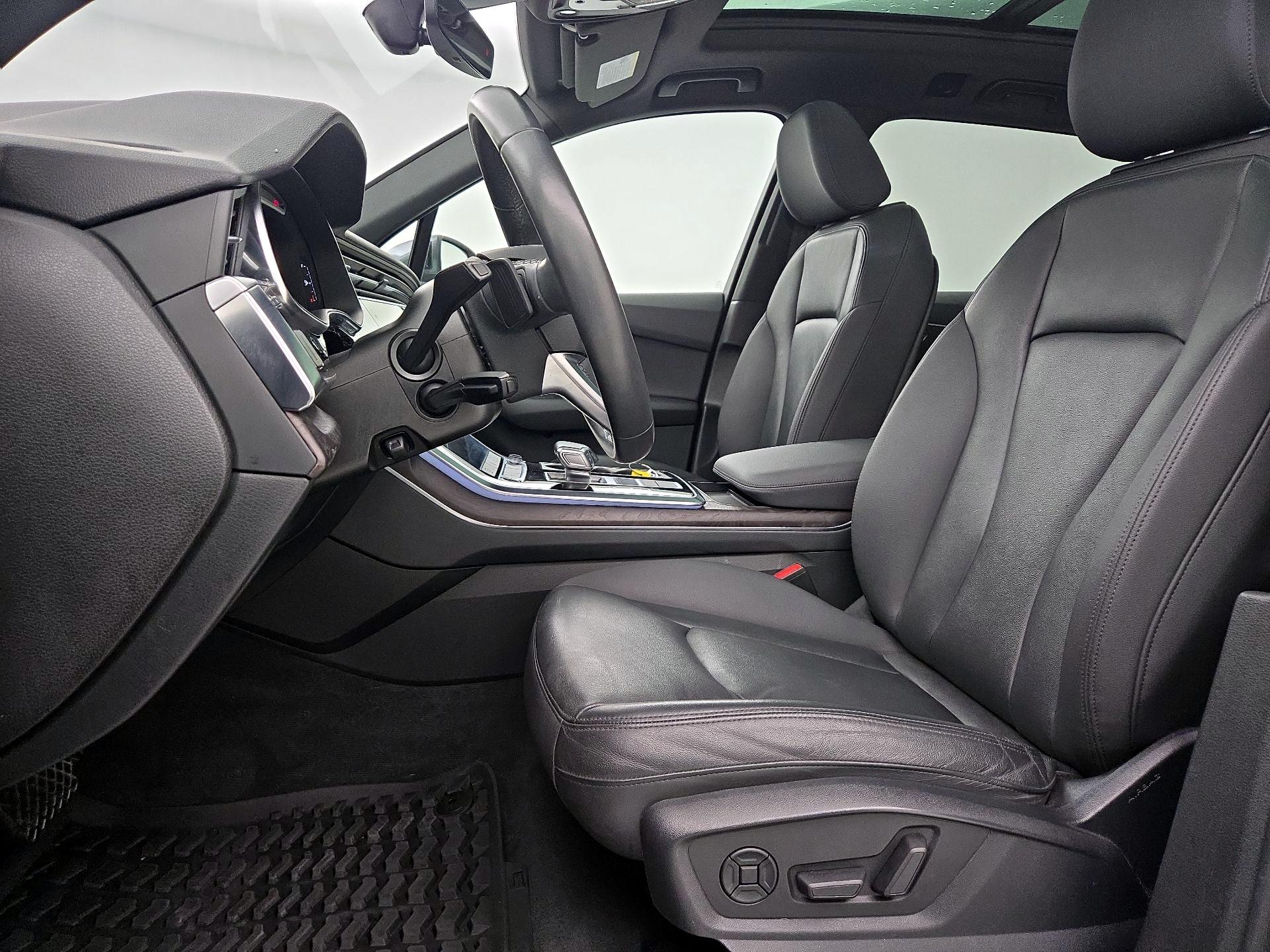 Thumbnail: 2021 Audi Q7 - 11