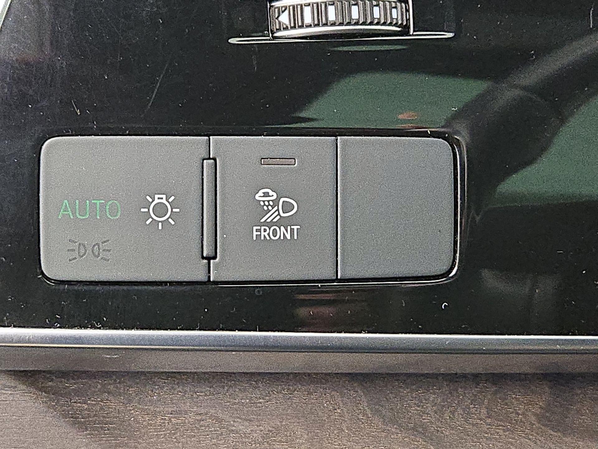 Thumbnail: 2021 Audi Q7 - 13
