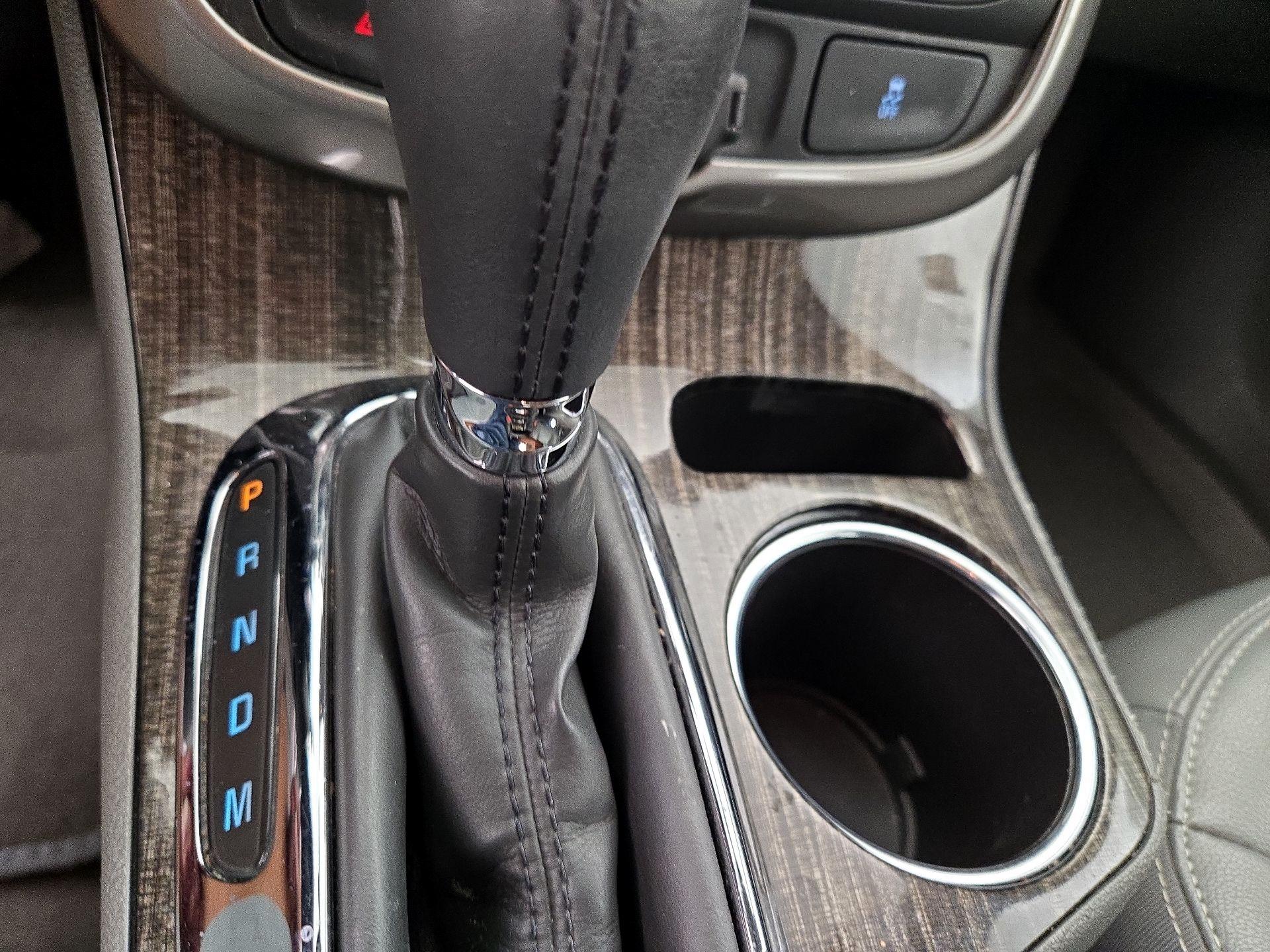 Thumbnail: 2014 Chevrolet Malibu - 18