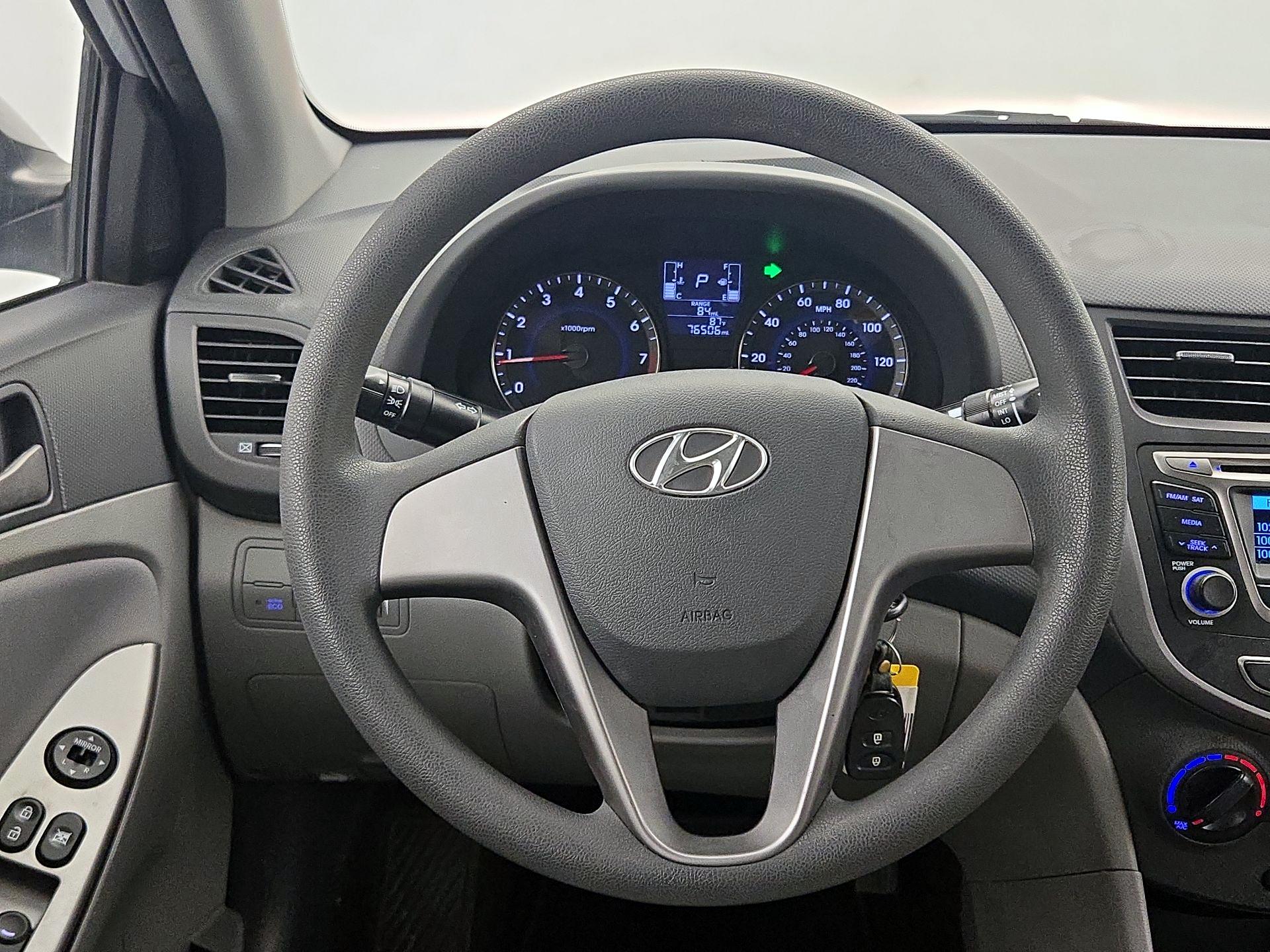 Thumbnail: 2017 Hyundai Accent - 10
