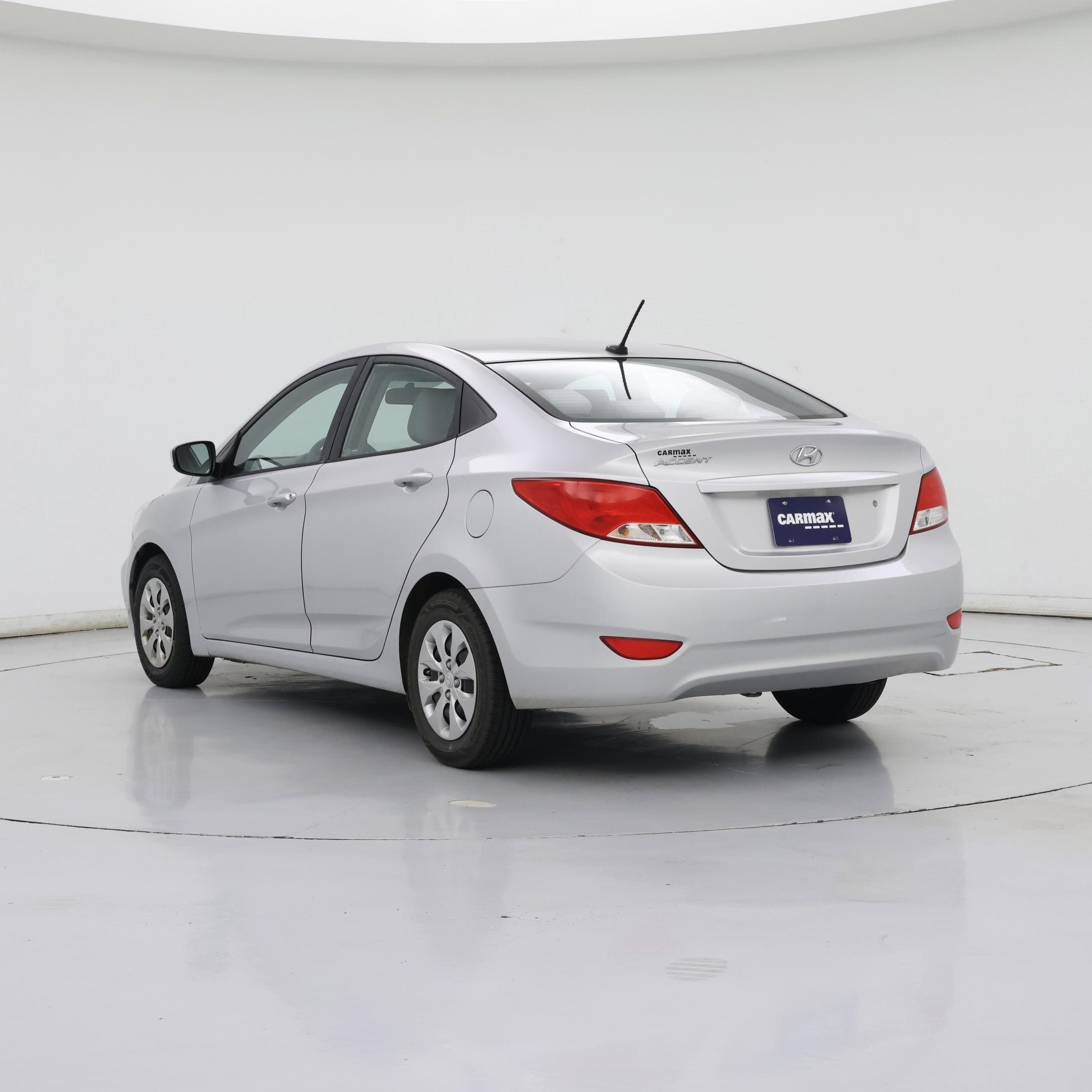 Thumbnail: 2017 Hyundai Accent - 2