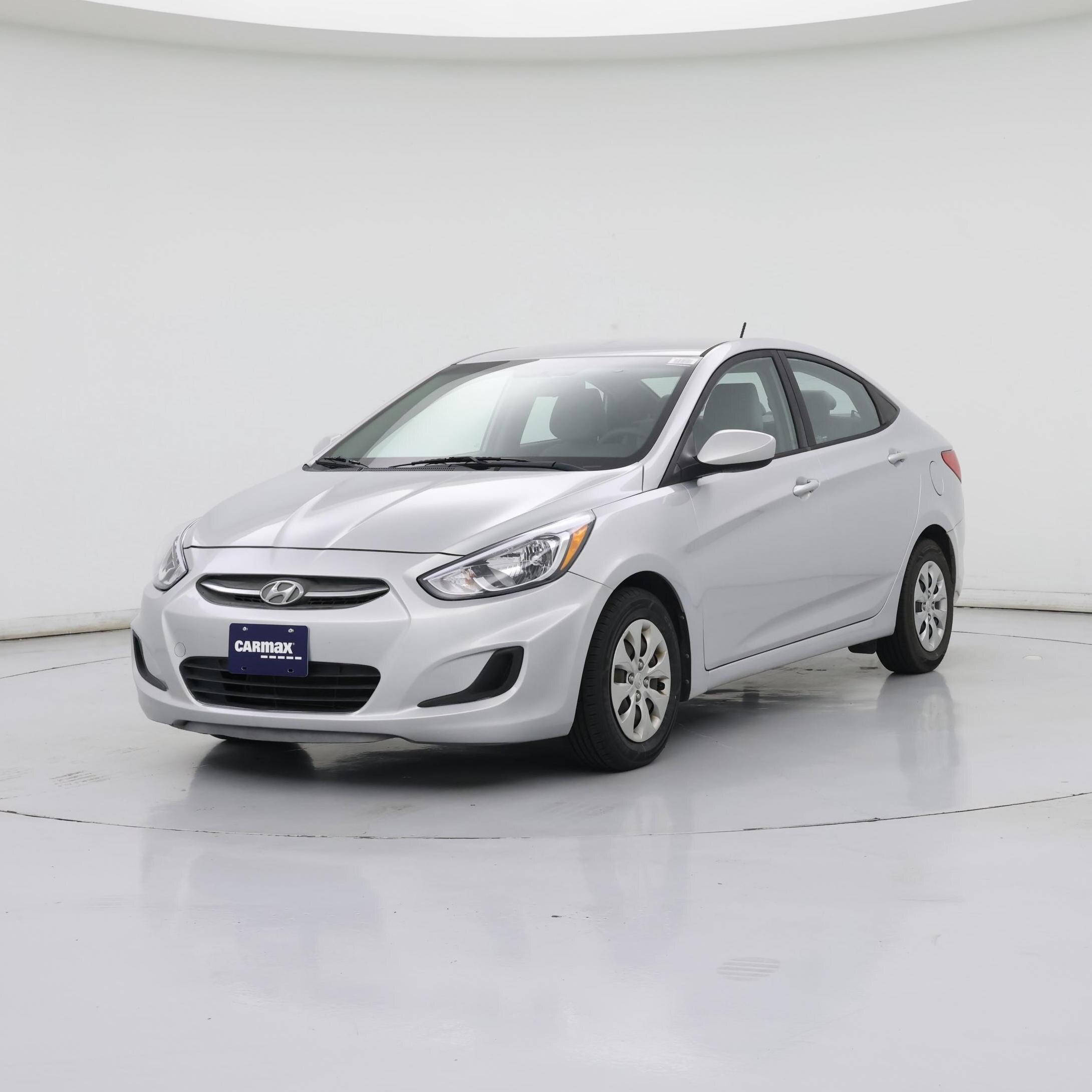 Thumbnail: 2017 Hyundai Accent - 4