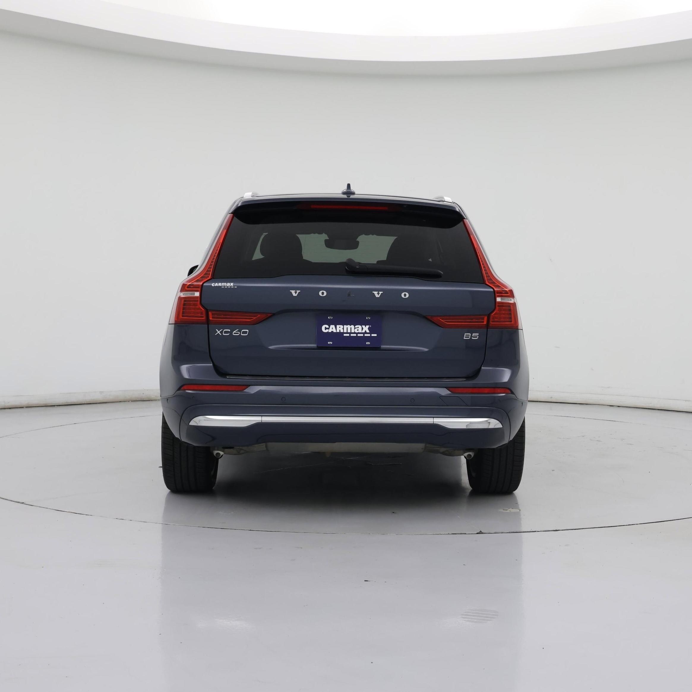 Thumbnail: 2022 Volvo XC60 - 6