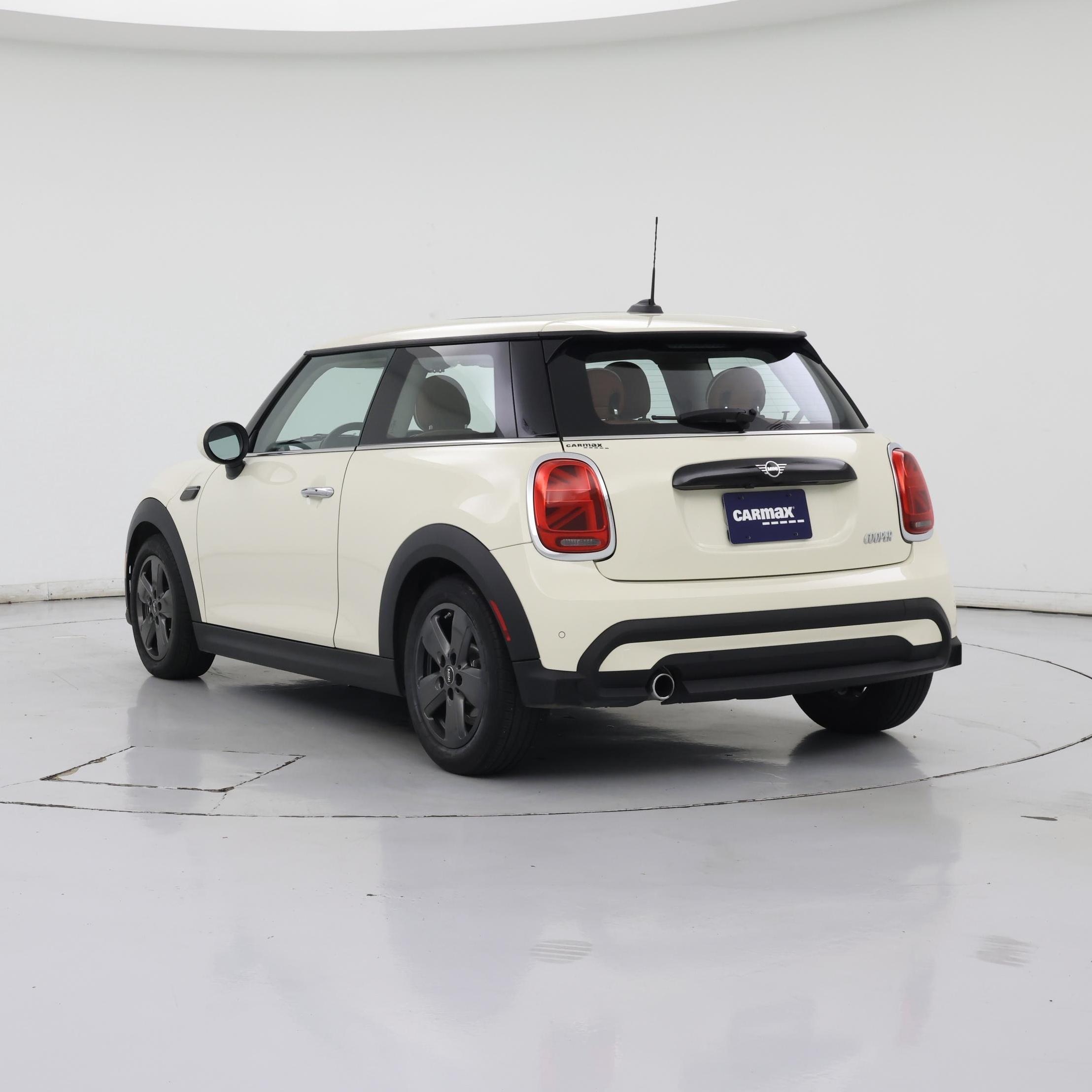 Thumbnail: 2022 MINI Cooper Hardtop - 2