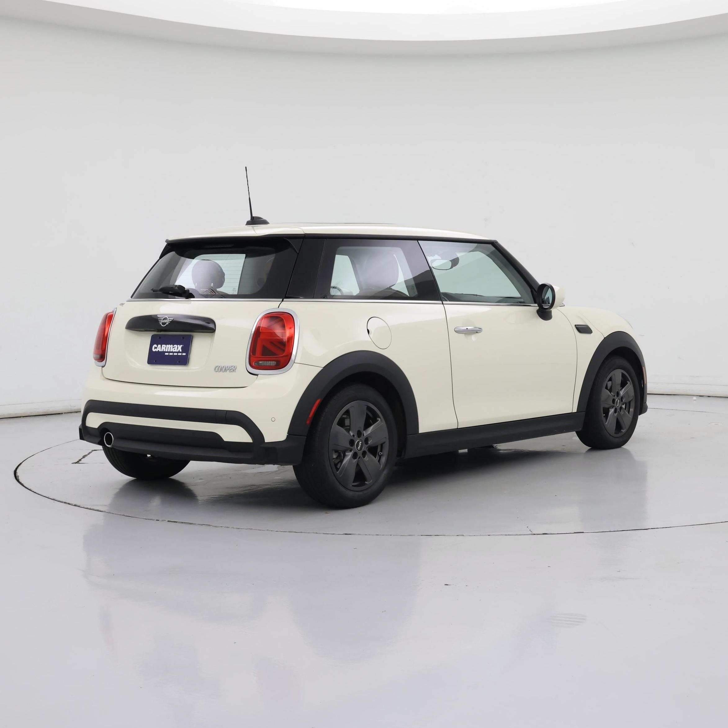 Thumbnail: 2022 MINI Cooper Hardtop - 8