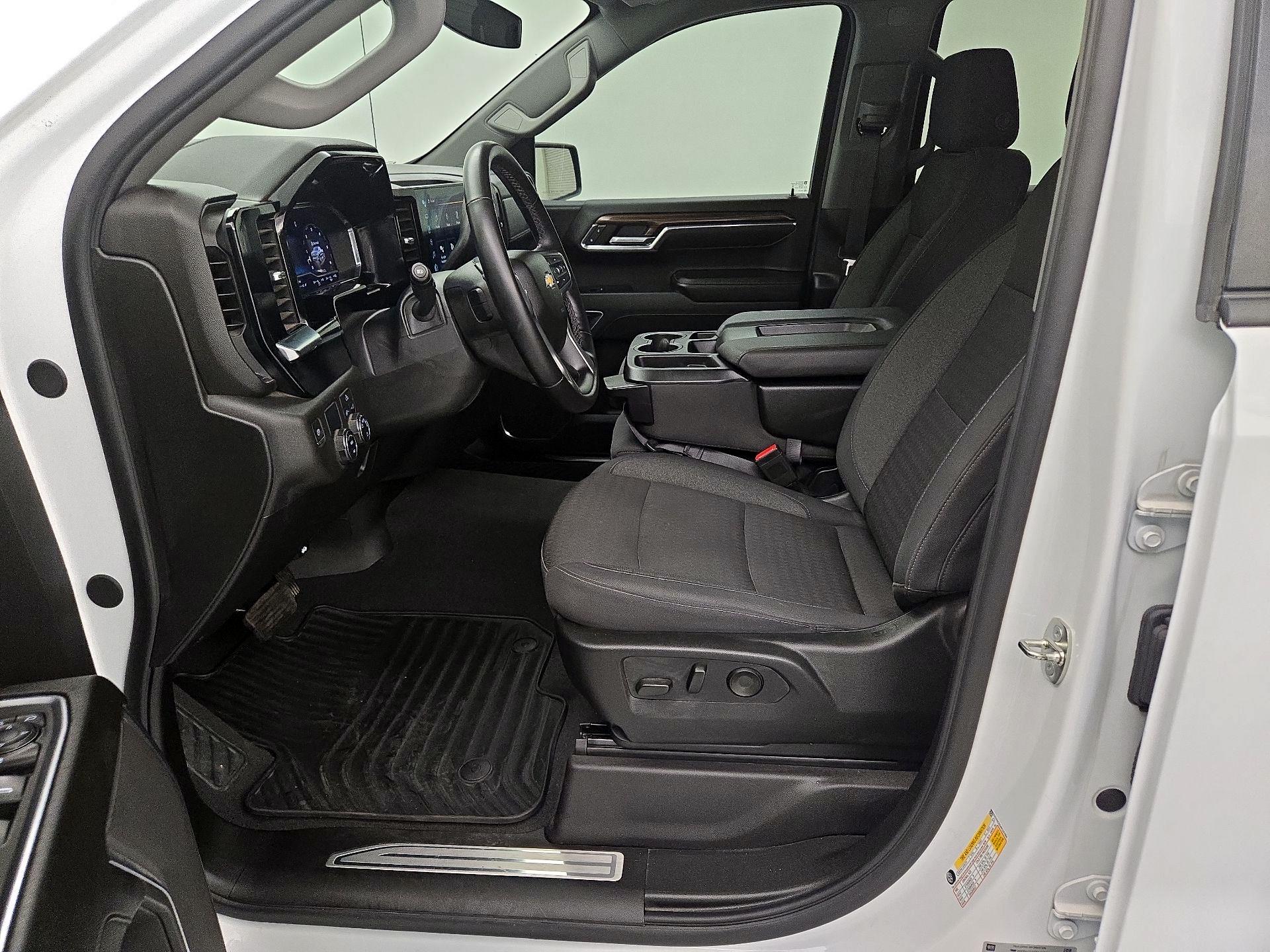 Thumbnail: 2024 Chevrolet Silverado 1500 - 11