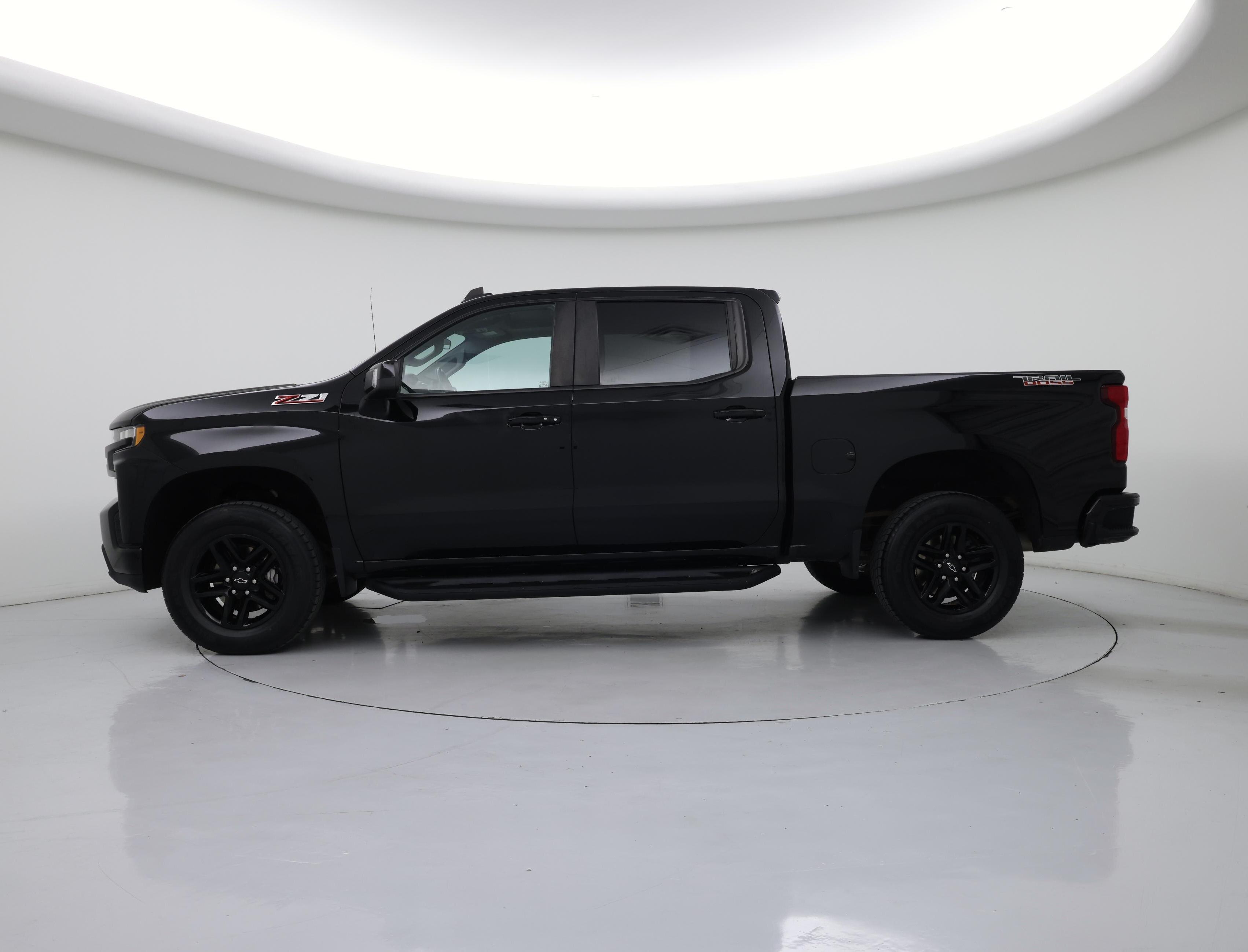 Thumbnail: 2022 Chevrolet Silverado 1500 - 3
