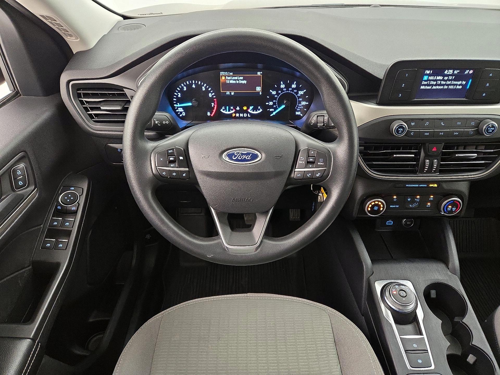 Thumbnail: 2021 Ford Escape - 10