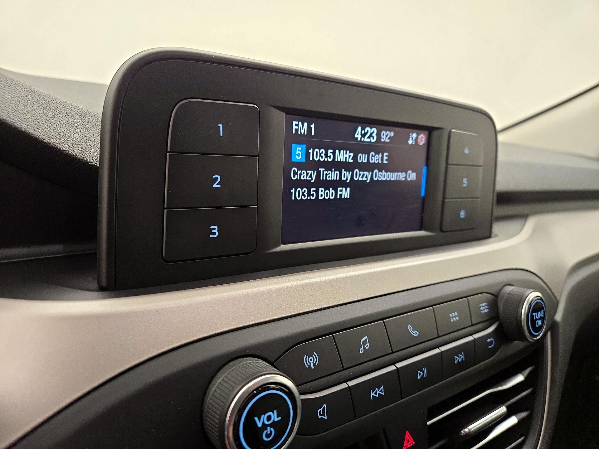 Thumbnail: 2021 Ford Escape - 15
