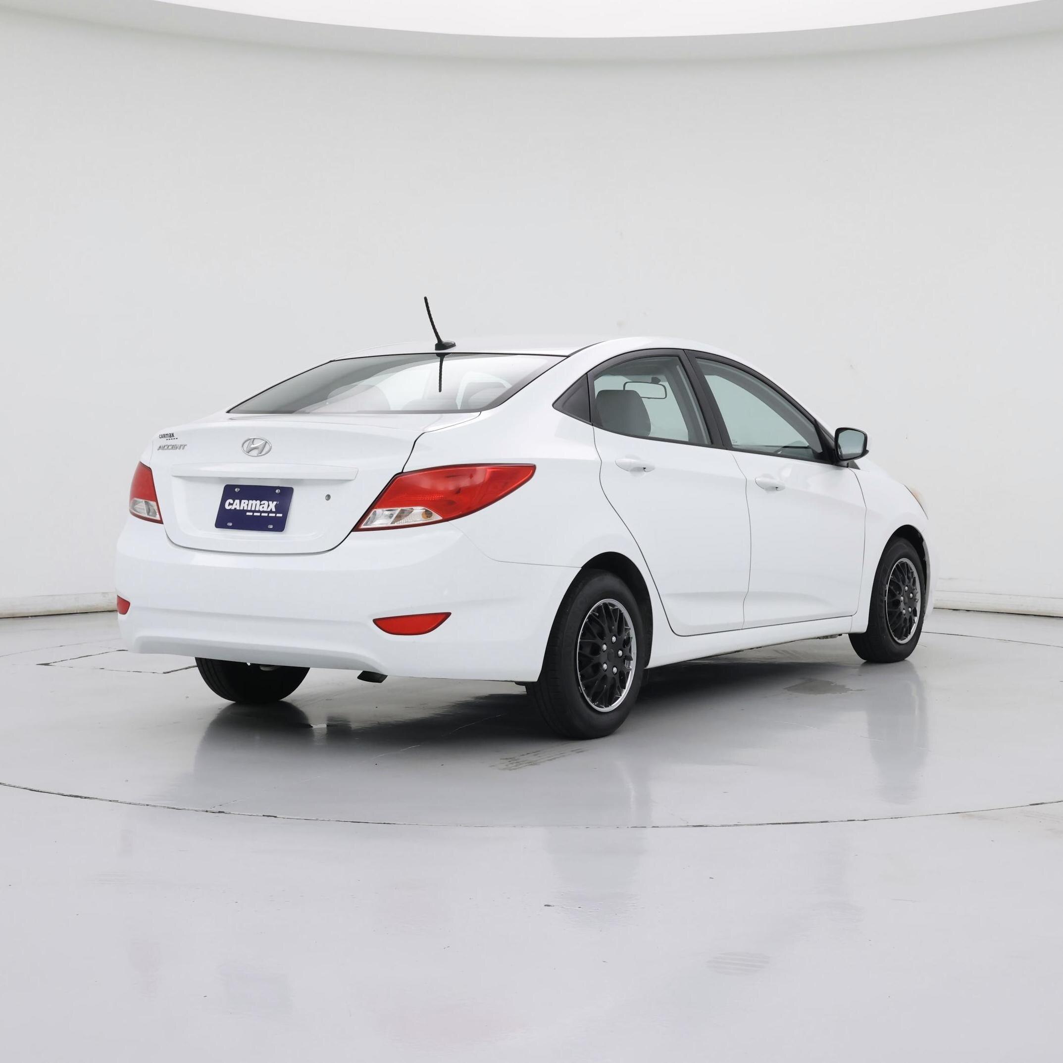 Thumbnail: 2016 Hyundai Accent - 8